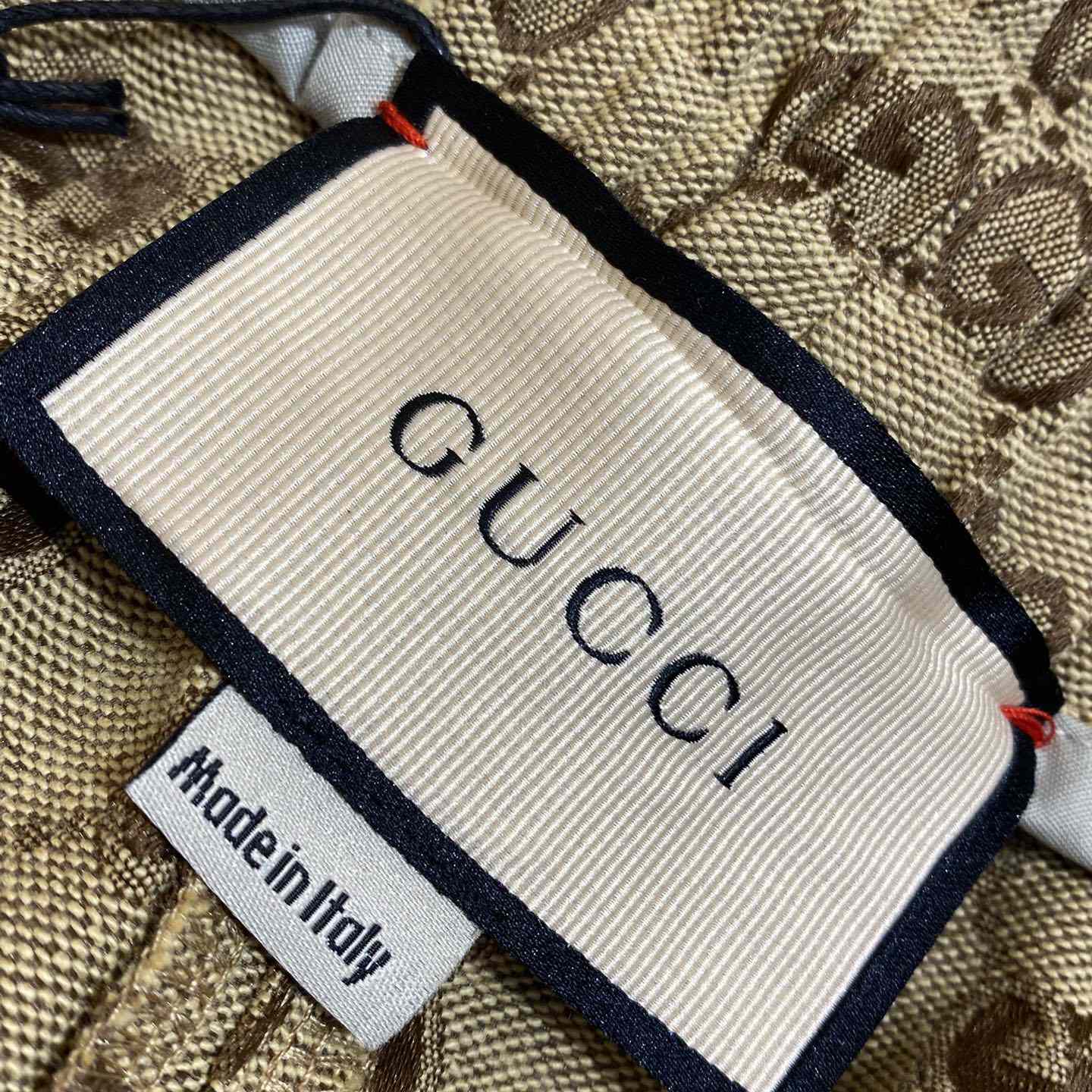 Gucci GG Supreme Shorts - EUR FASHION