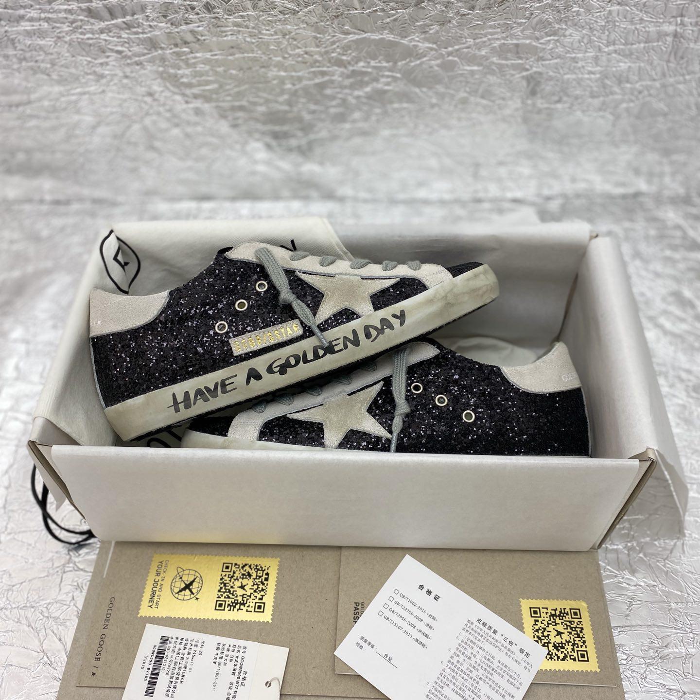 Golden Goose Sneakers - EUR FASHION