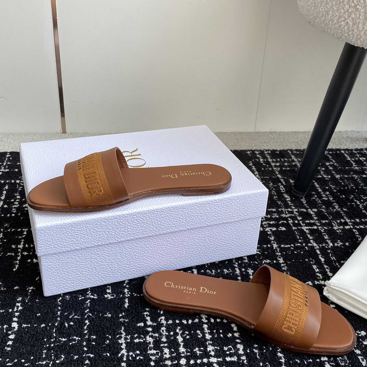 Dior Dway Slide  - EUR FASHION