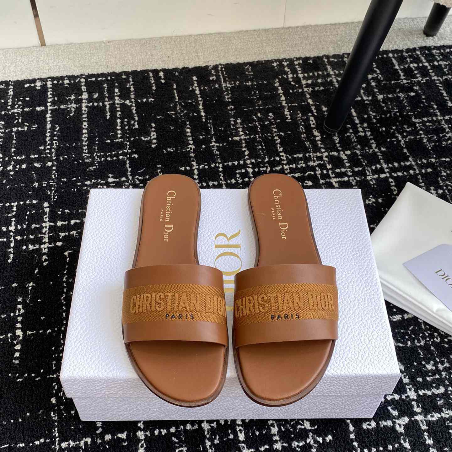 Dior Dway Slide  - EUR FASHION