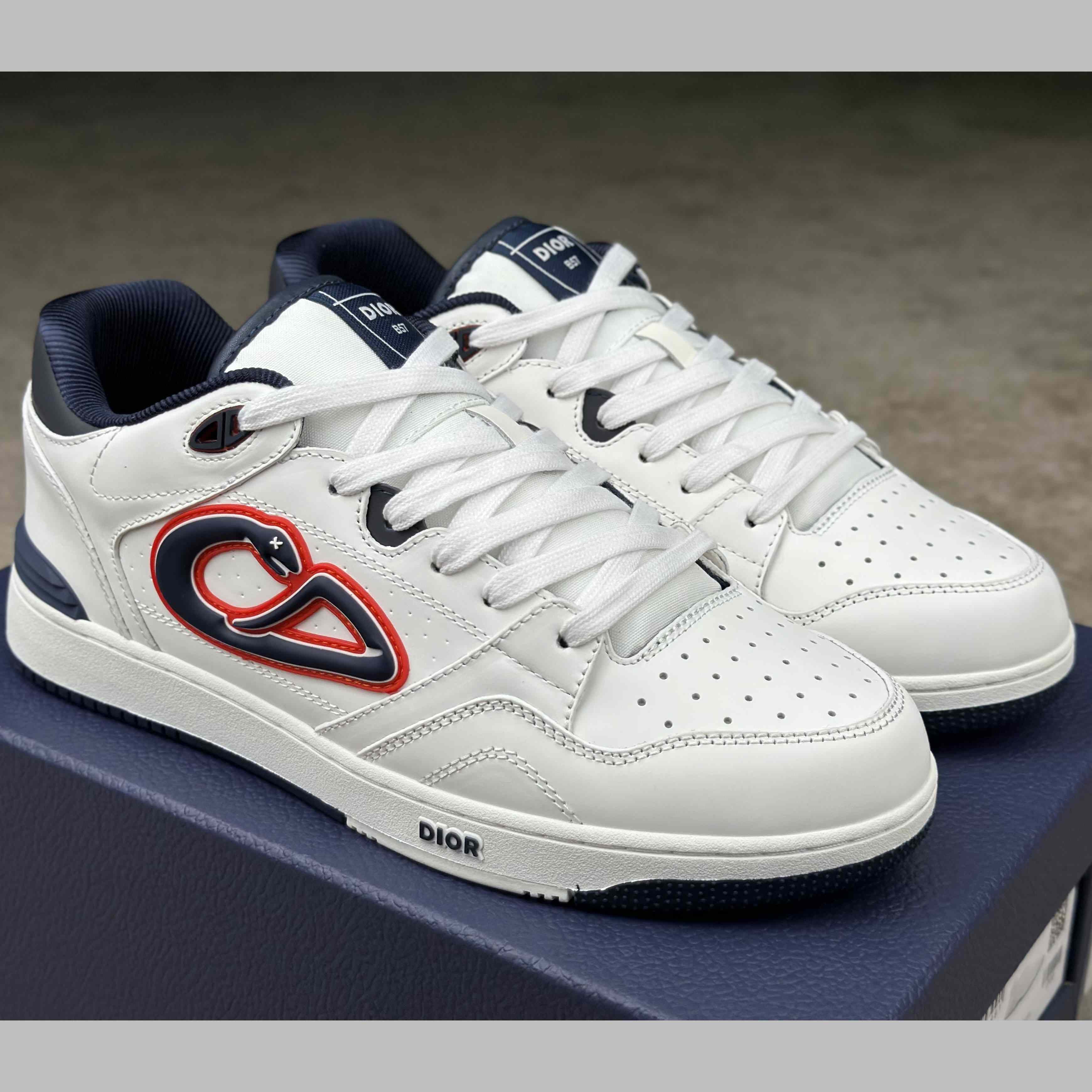 DIOR AND KAWS B57 Dribble Low-Top Sneaker  - EUR FASHION