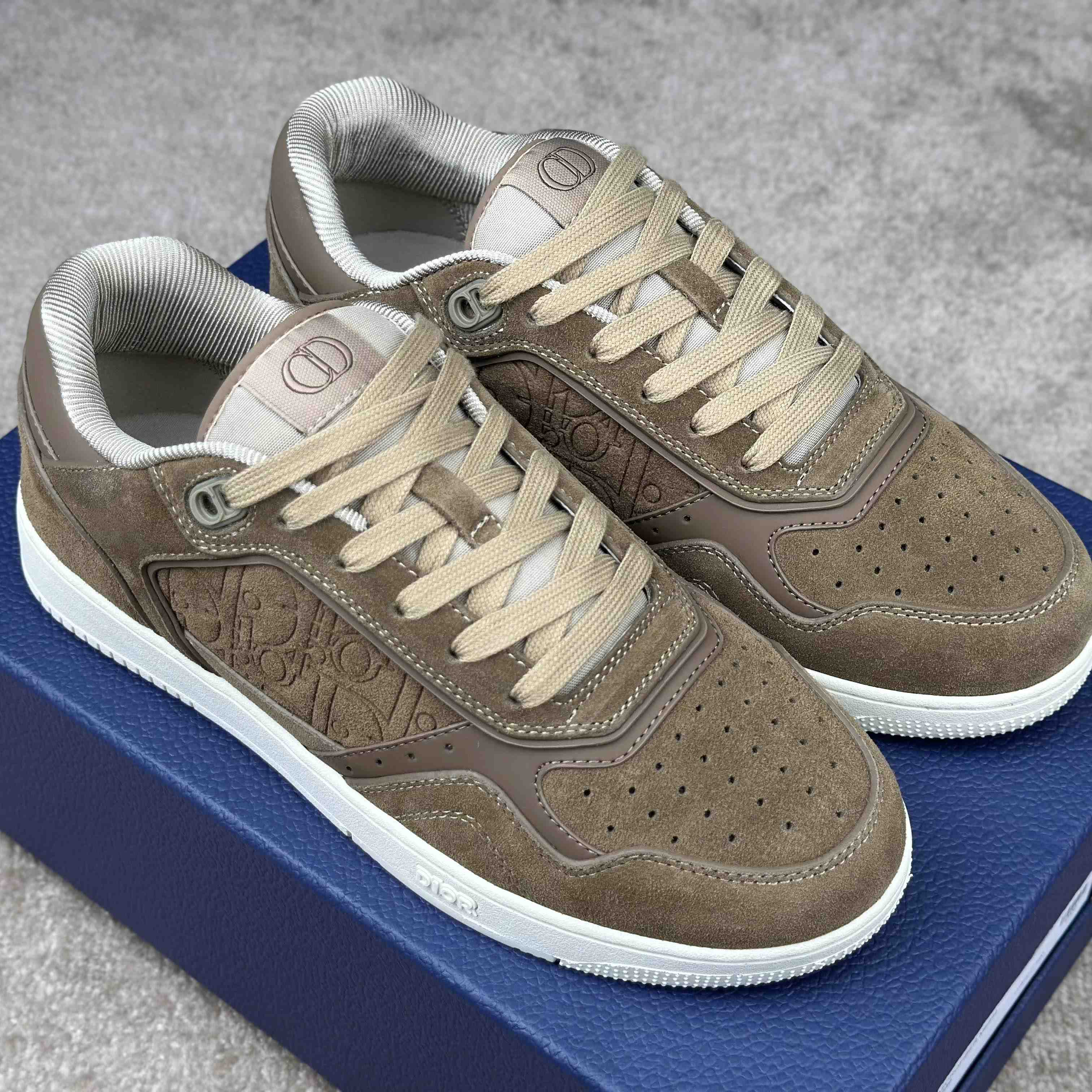 Dior B27 Low-Top Sneaker  - EUR FASHION