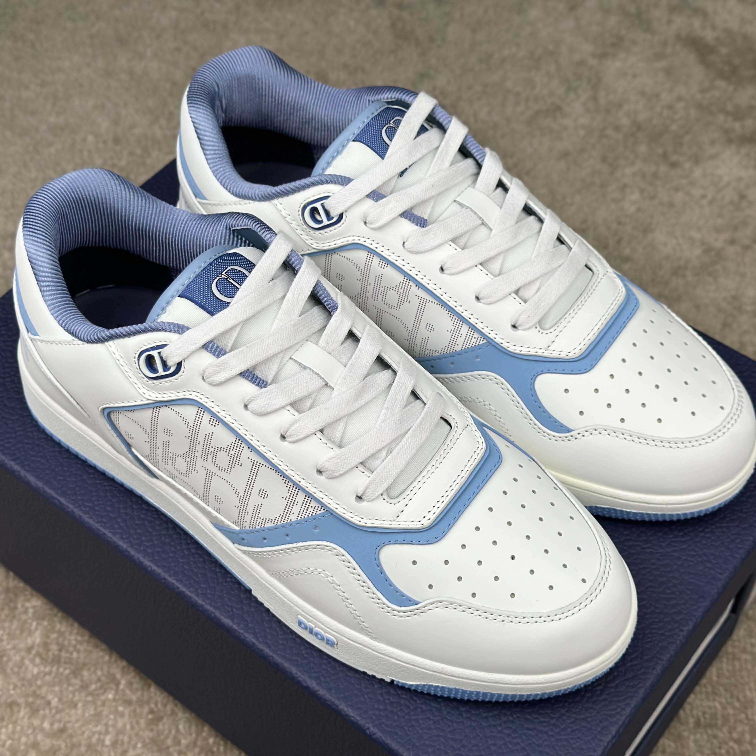 Dior B27 Low-Top Sneaker  - EUR FASHION