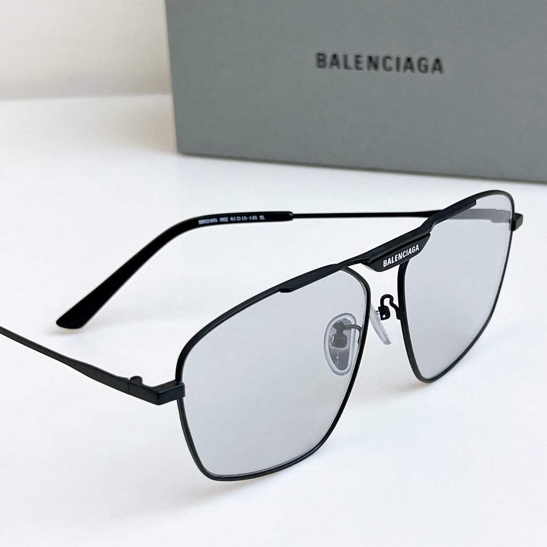 Balenciaga Tag 2.0 Navigator Sunglasses   BB0246SA - EUR FASHION