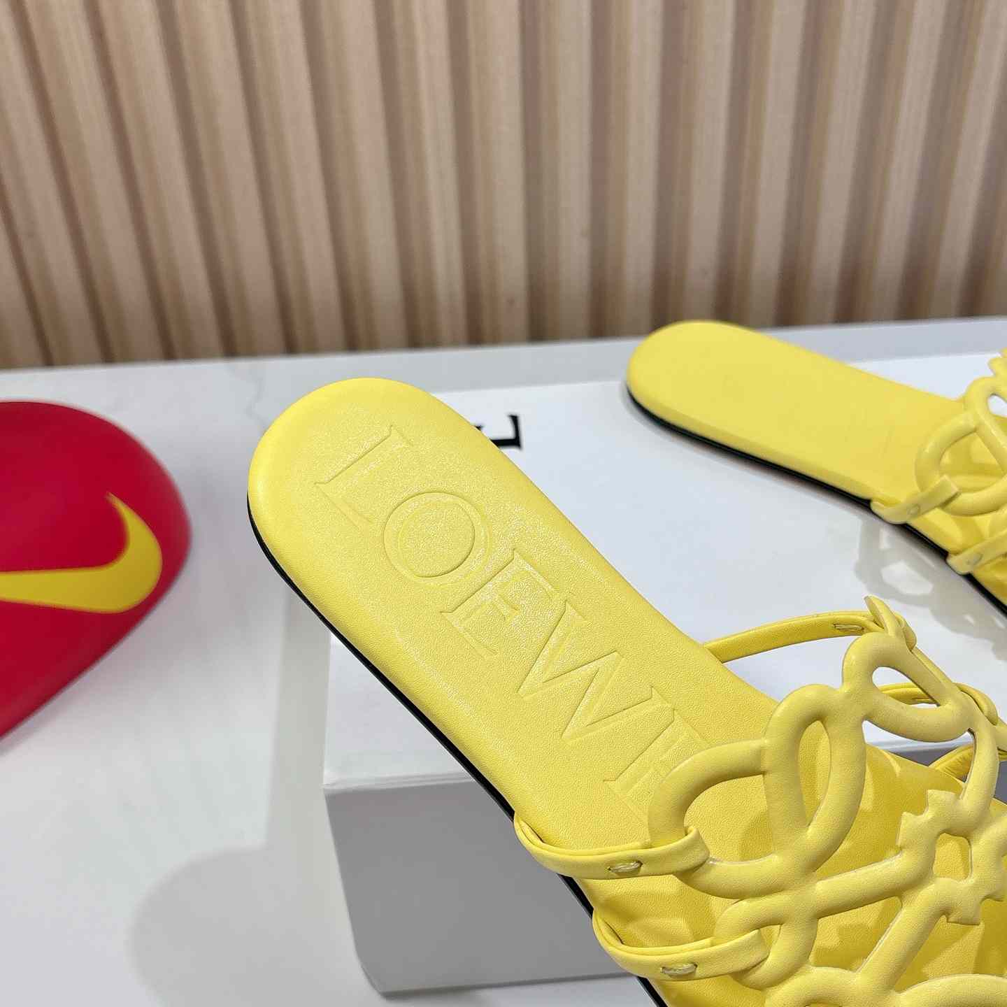 Loewe Petal Anagram Slide In Soft Calfskin - EUR FASHION