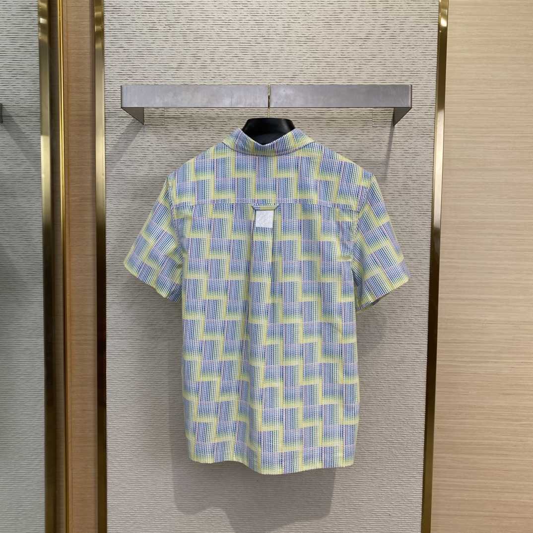 Louis Vuitton Graphic Printed Short-Sleeved Shirt    1AGTQG - EUR FASHION