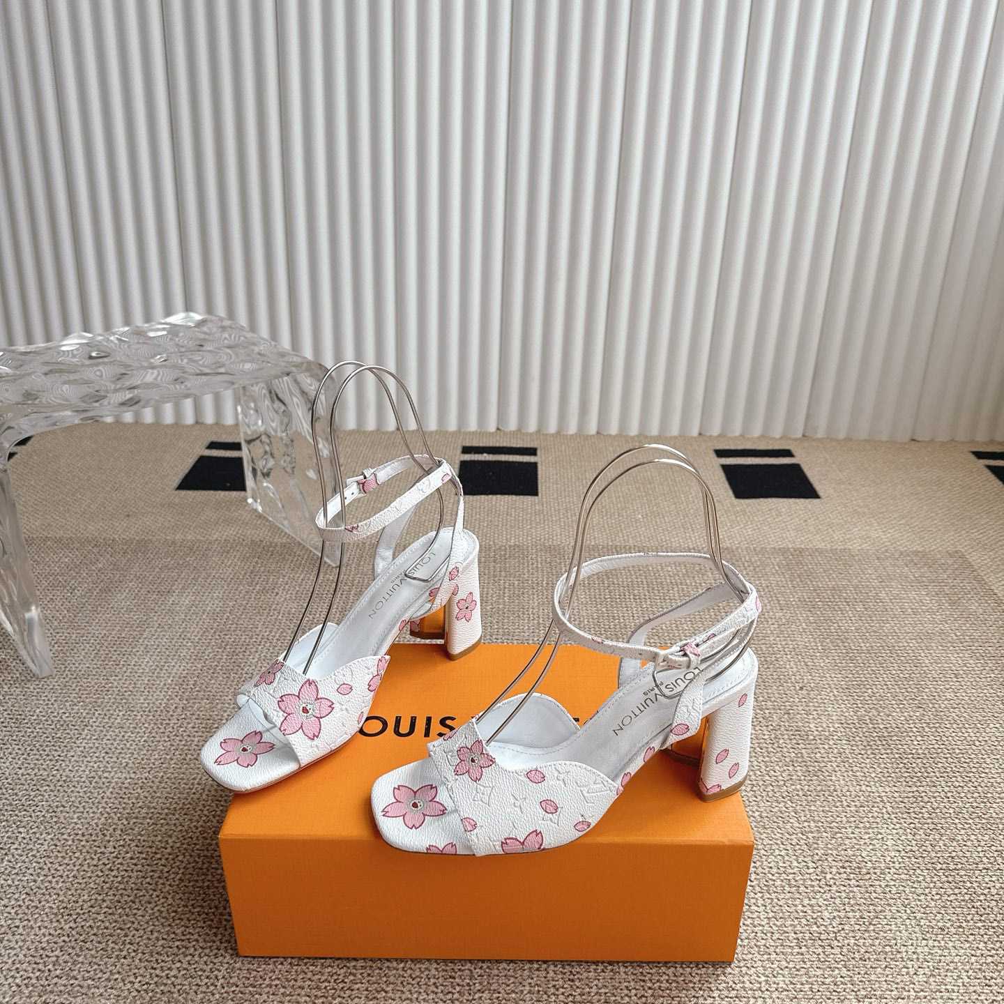 Louis Vuitton LV x TM Sandal - EUR FASHION