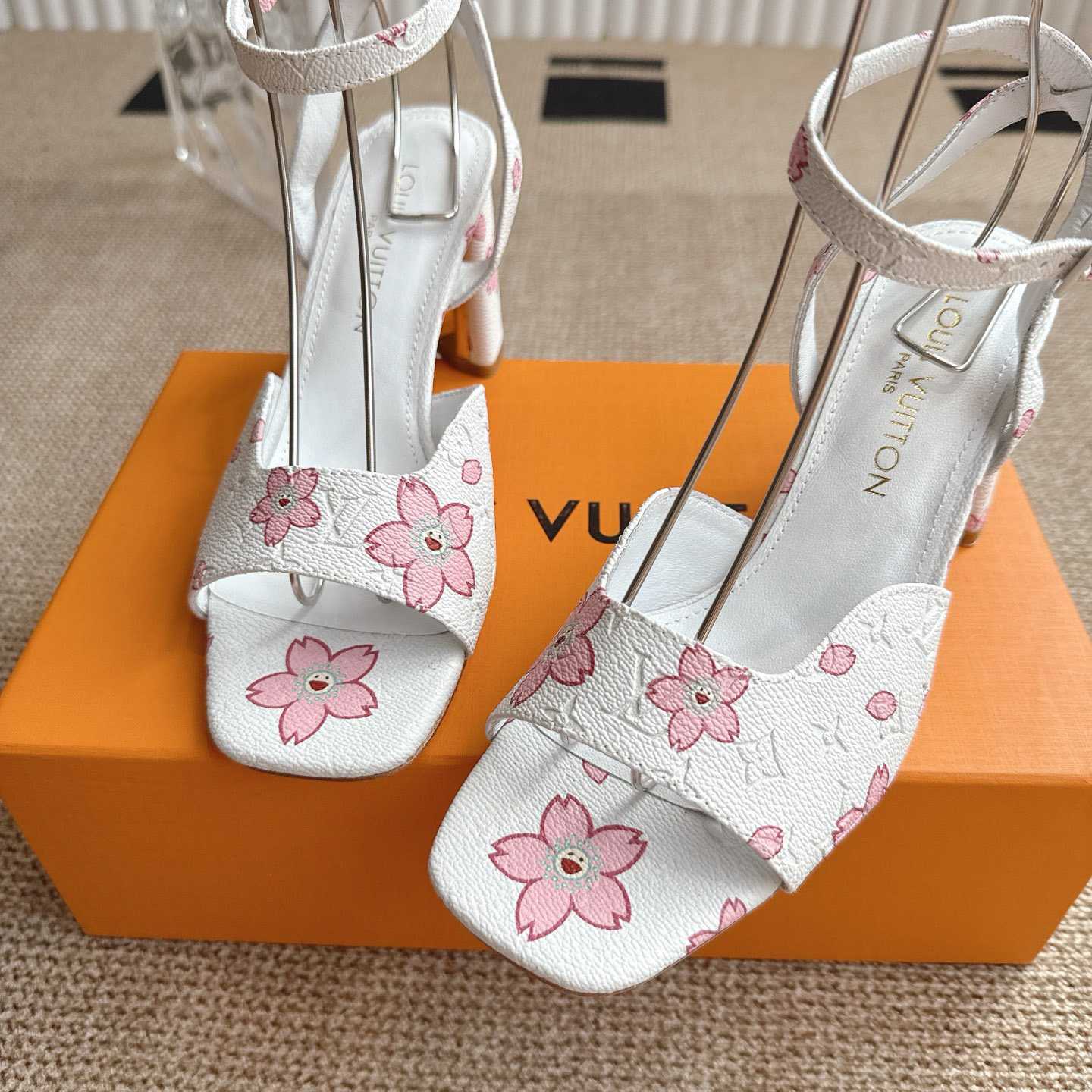 Louis Vuitton LV x TM Sandal - EUR FASHION