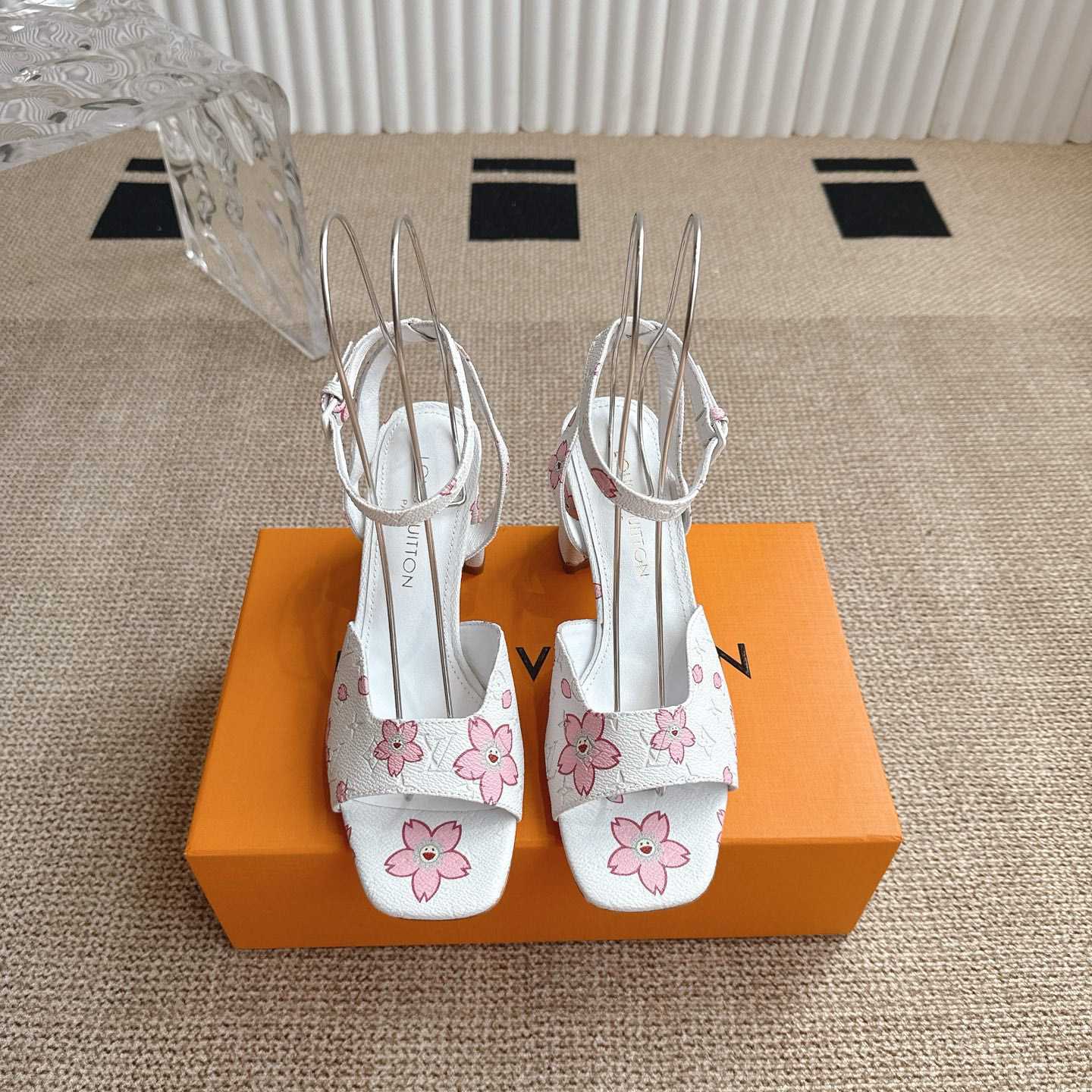 Louis Vuitton LV x TM Sandal - EUR FASHION