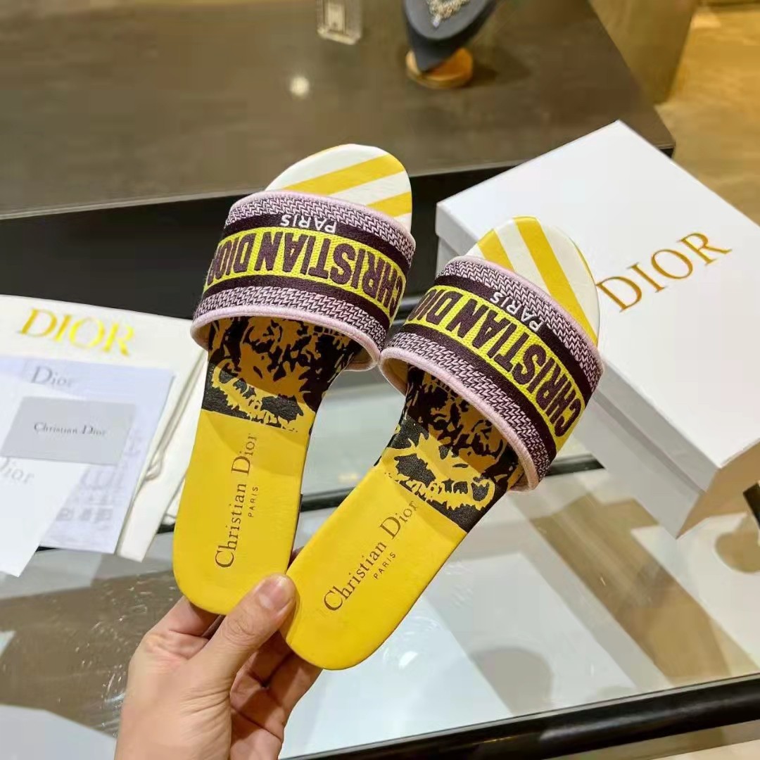 Dior Dway Slide  - EUR FASHION