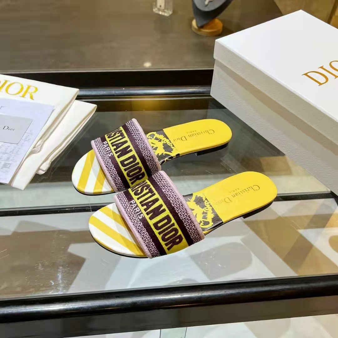 Dior Dway Slide  - EUR FASHION