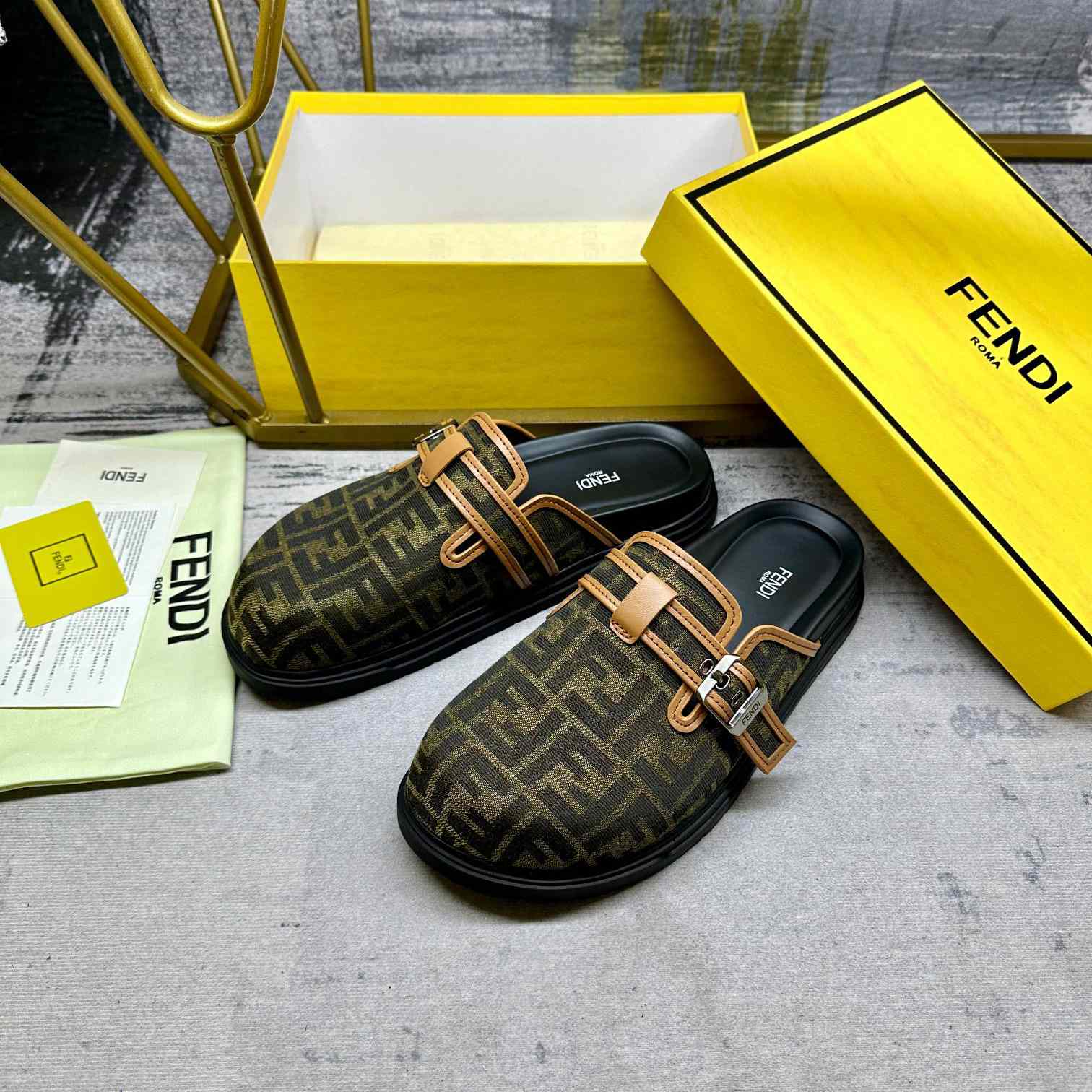 Fendi Feel Brown FF Jacquard Sandals - EUR FASHION