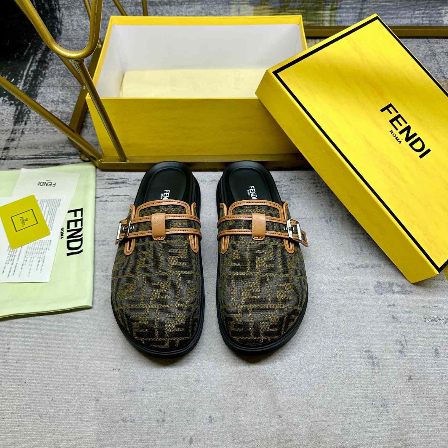 Fendi Feel Brown FF Jacquard Sandals - EUR FASHION
