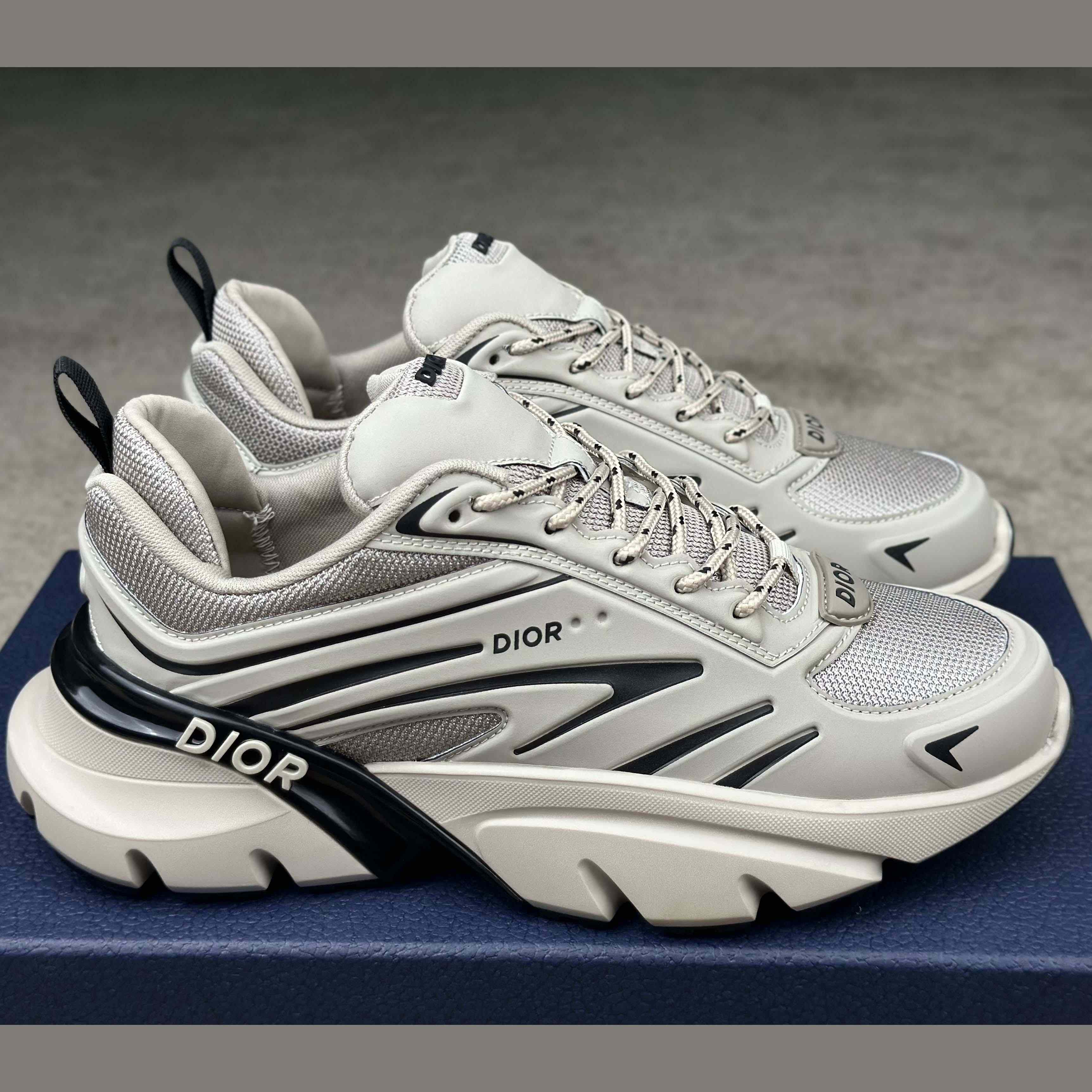 Dior B44 Blade Sneaker   - EUR FASHION