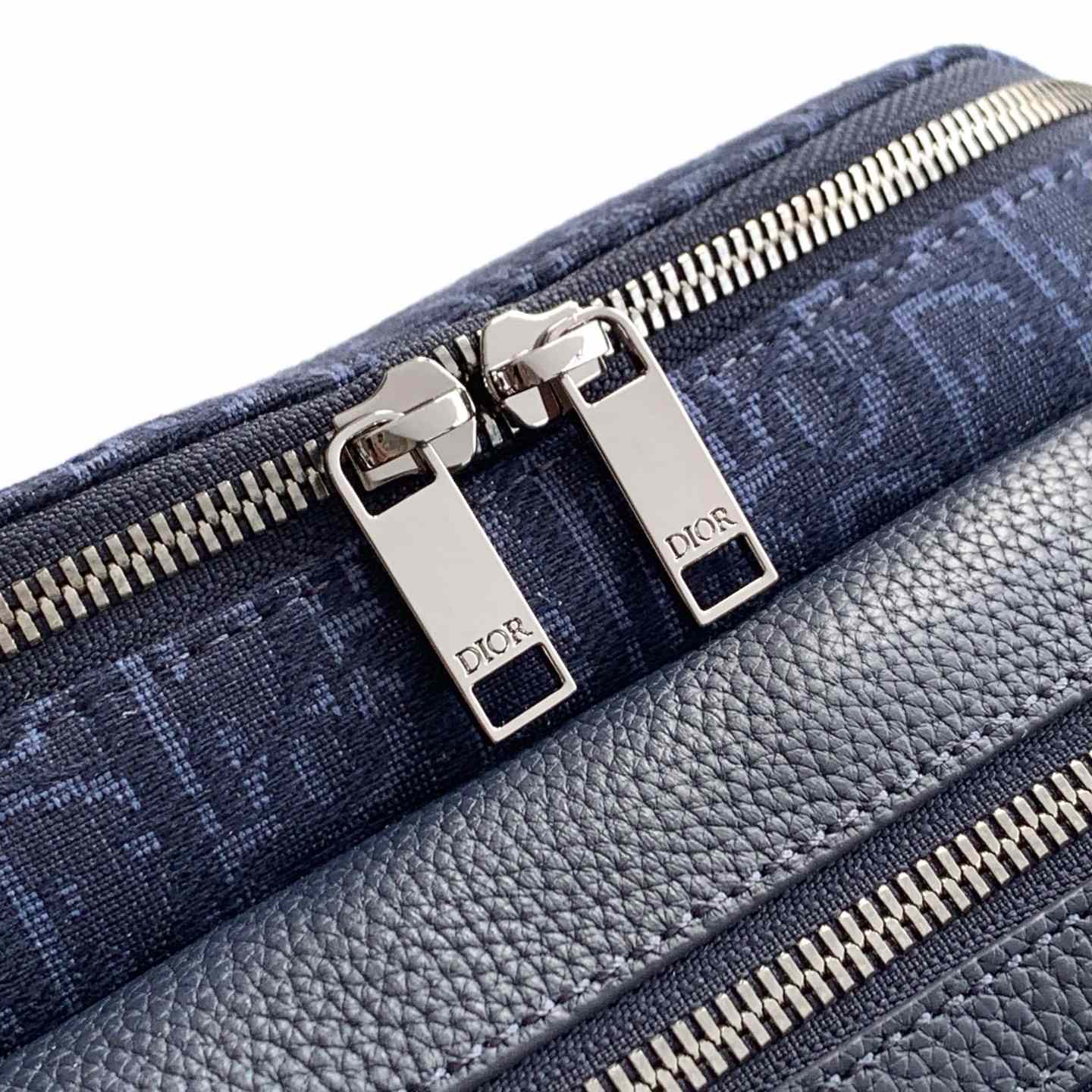 Dior And Kaws Rider 2.0 Belt Bag - EUR FASHION