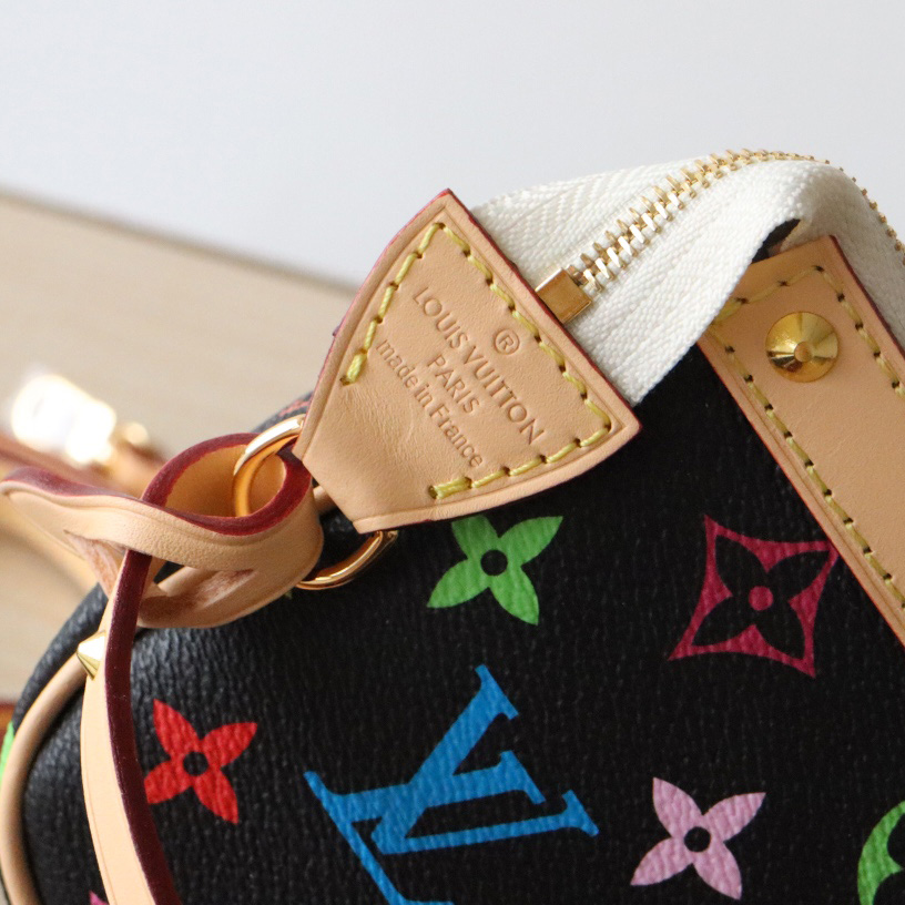  Louis Vuitton Pouch Pochette  22*13cm   M92649 - EUR FASHION