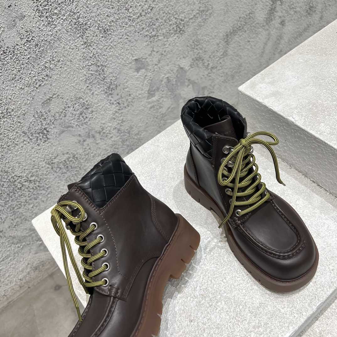 Bottega Veneta Haddock Lace-Up Ankle Boot - EUR FASHION