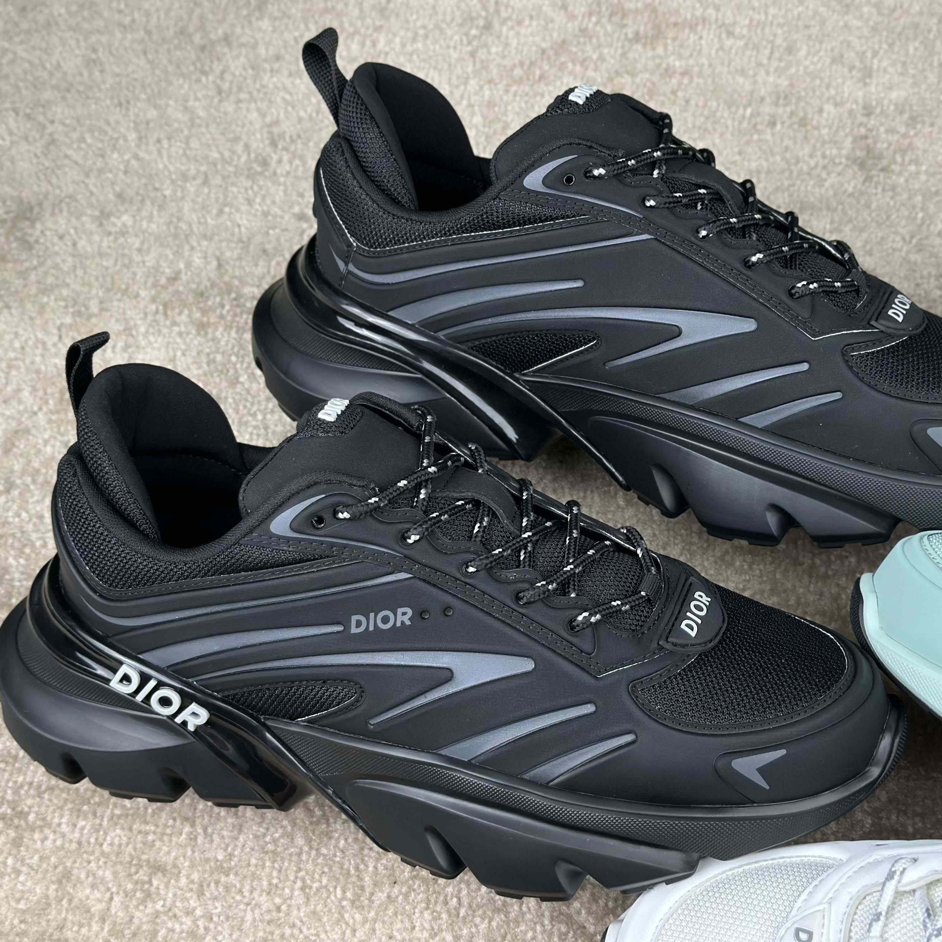 Dior B44 Blade Sneaker   - EUR FASHION
