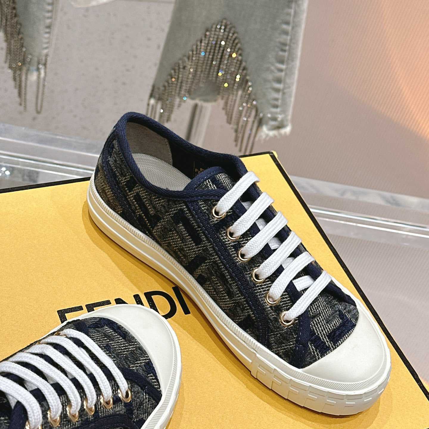 Fendi Domino Sneakers - EUR FASHION