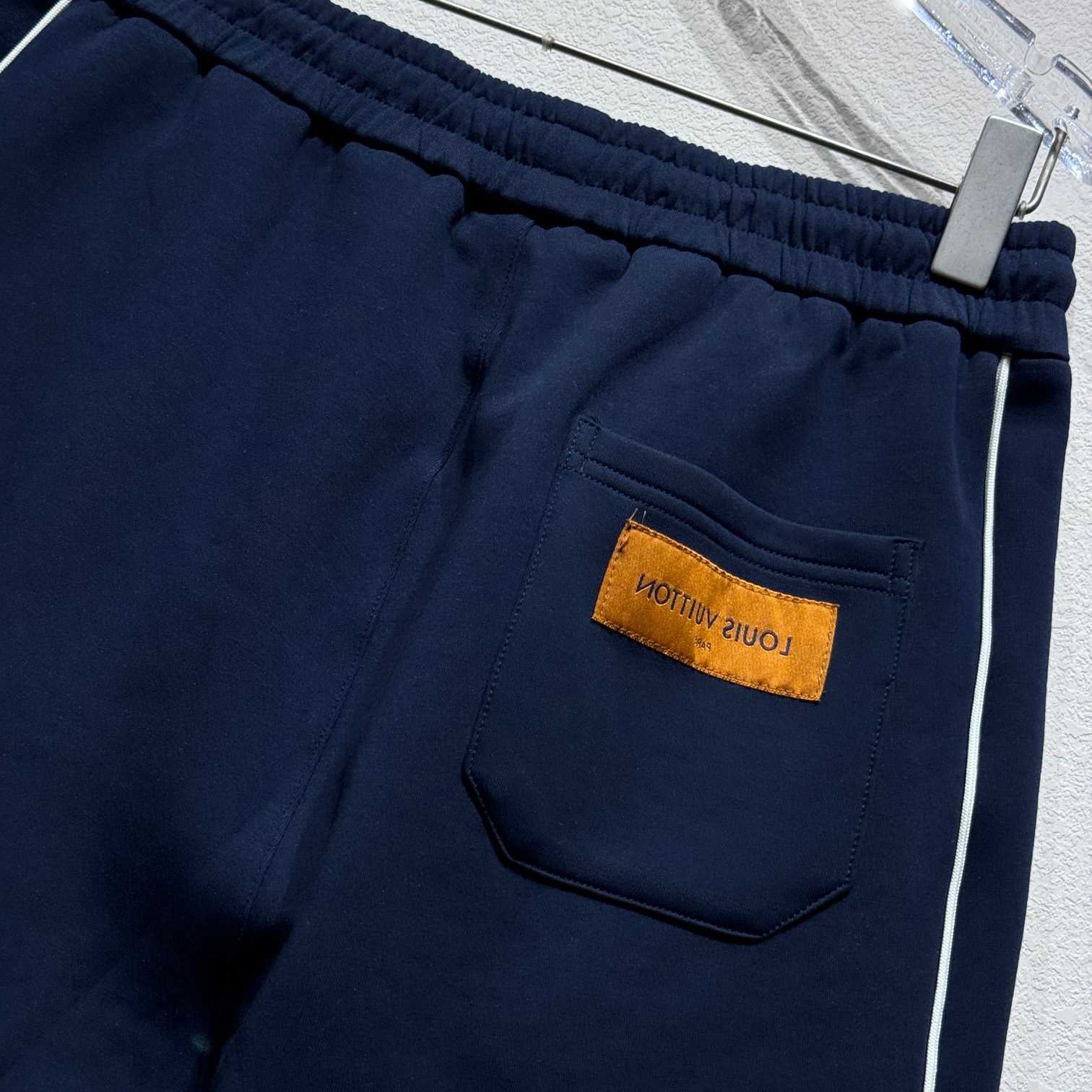 Louis Vuitton Cotton Shorts - EUR FASHION