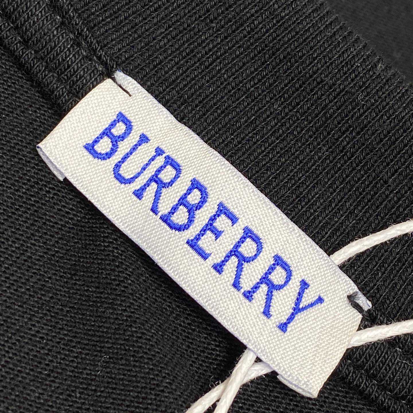 Burberry EKD Badge Cotton T-shirt - EUR FASHION