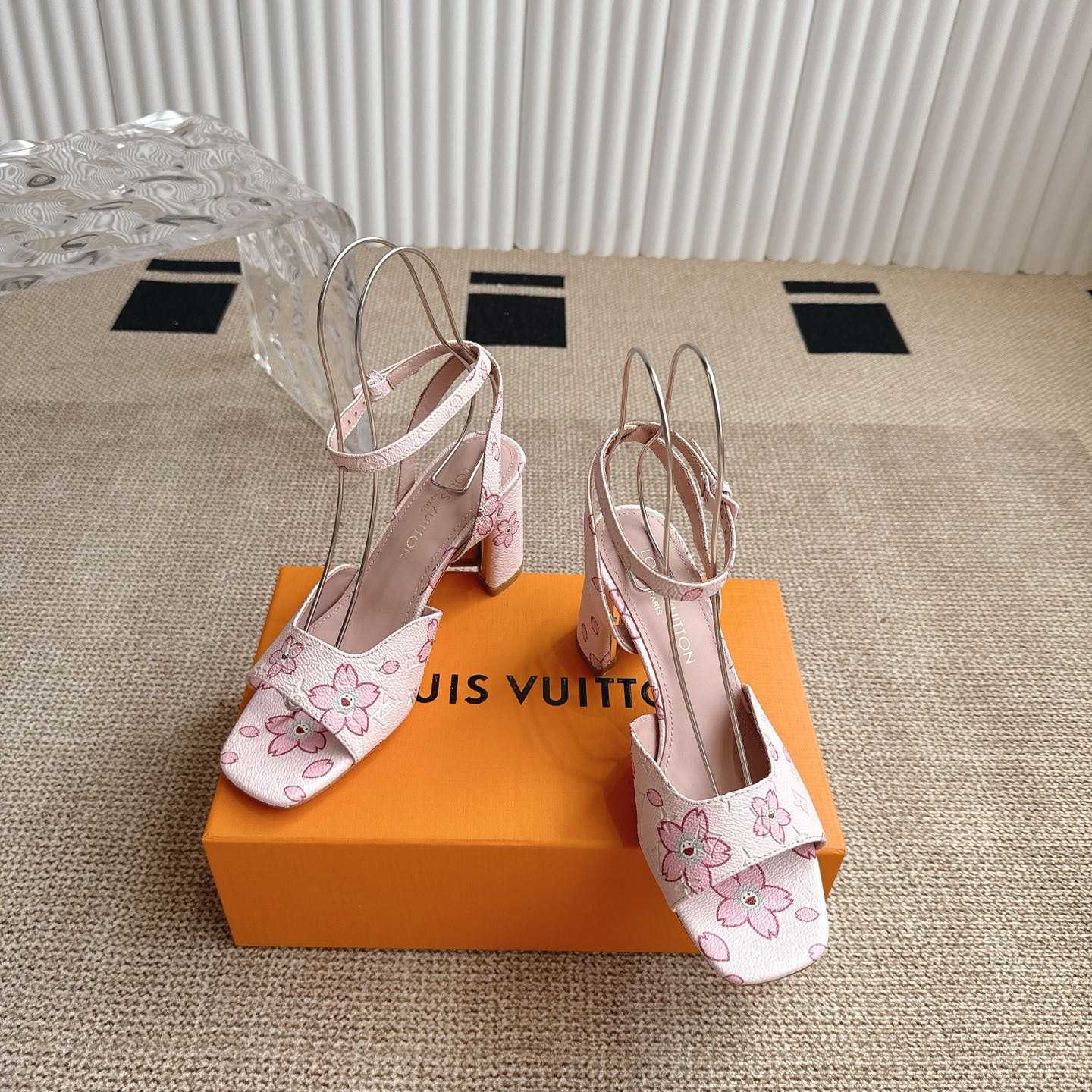 Louis Vuitton LV x TM Sandal - EUR FASHION