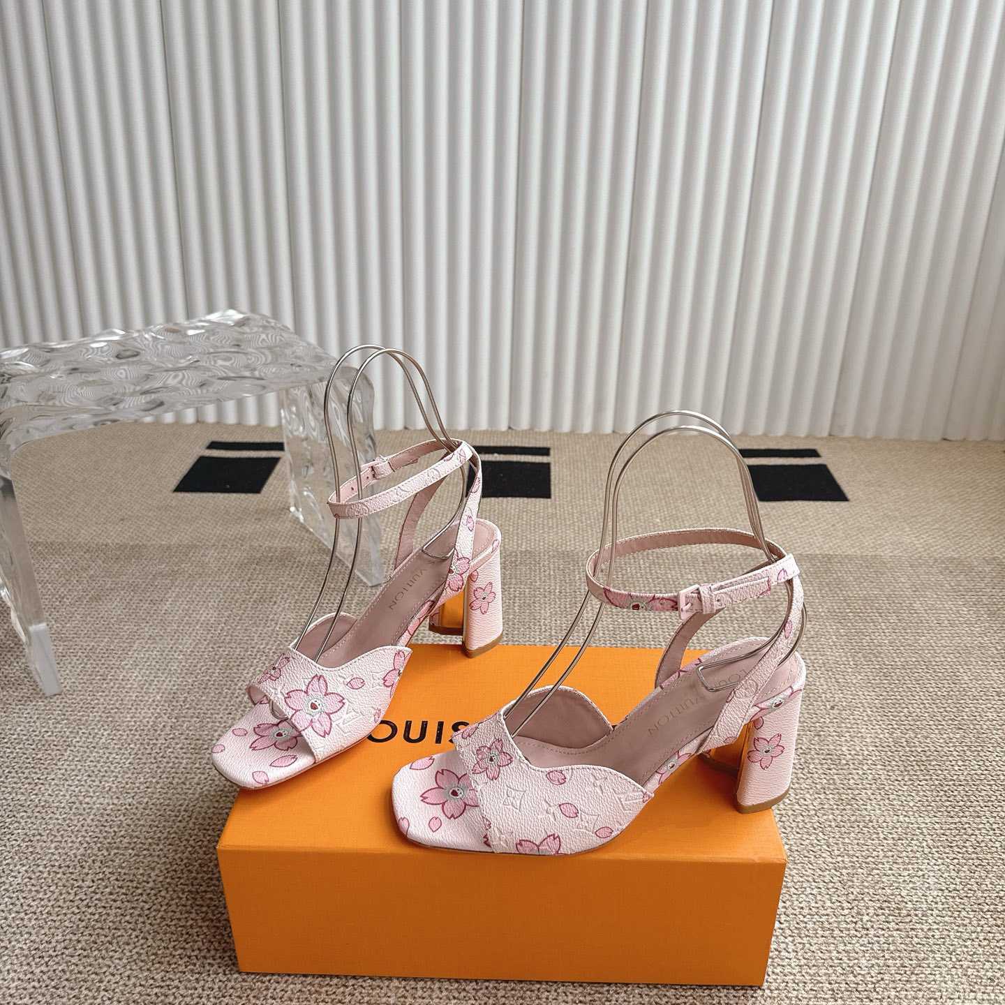 Louis Vuitton LV x TM Sandal - EUR FASHION