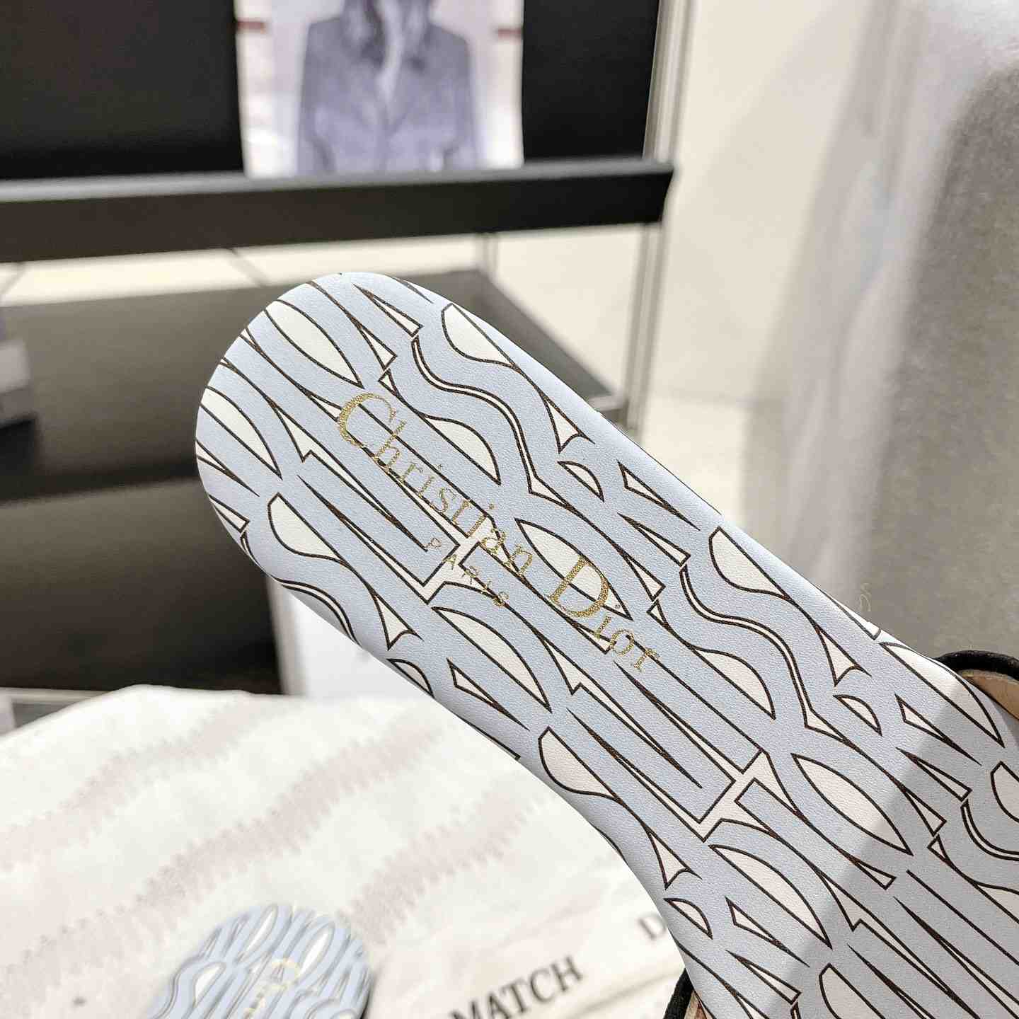 Dior Dway Slide  - EUR FASHION
