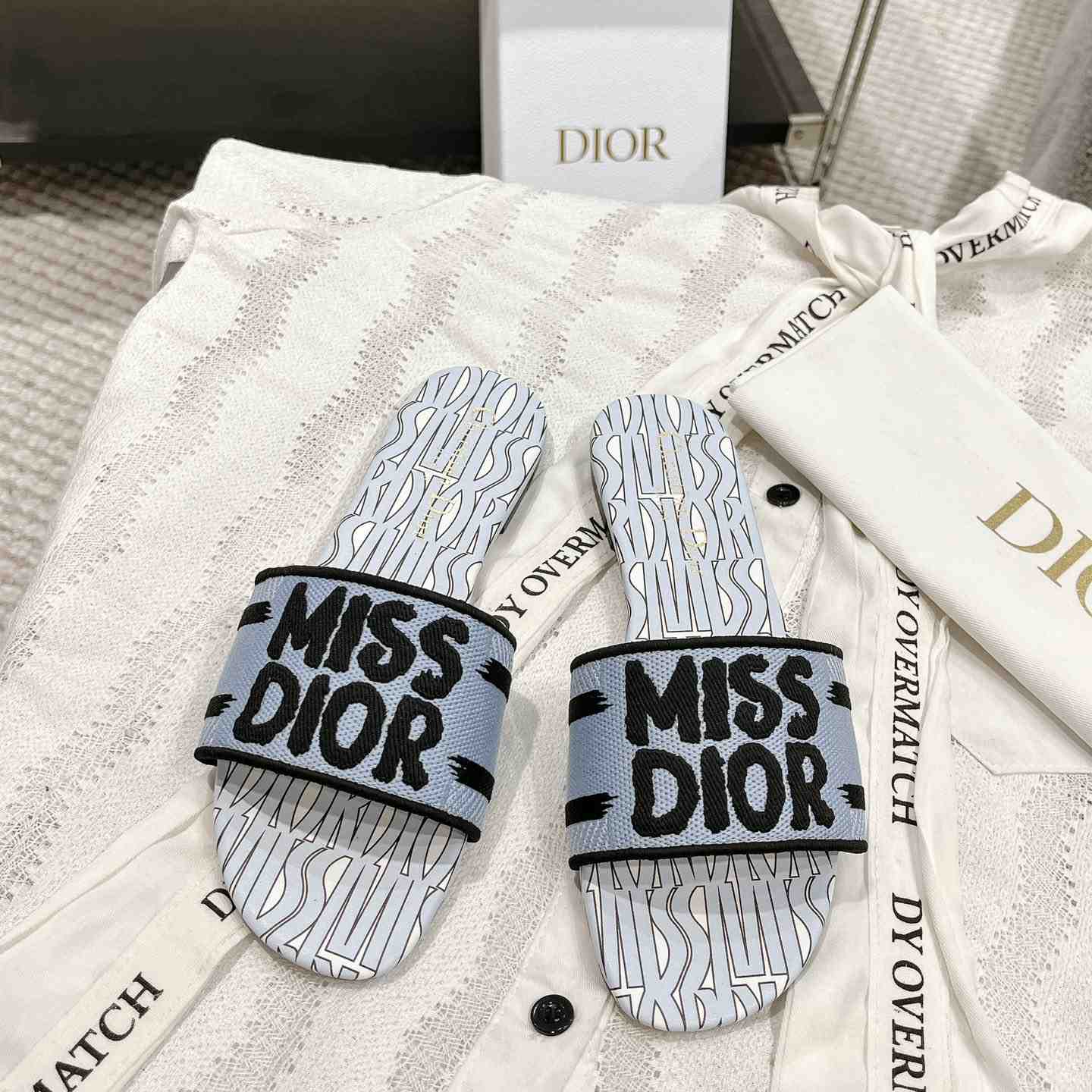 Dior Dway Slide  - EUR FASHION