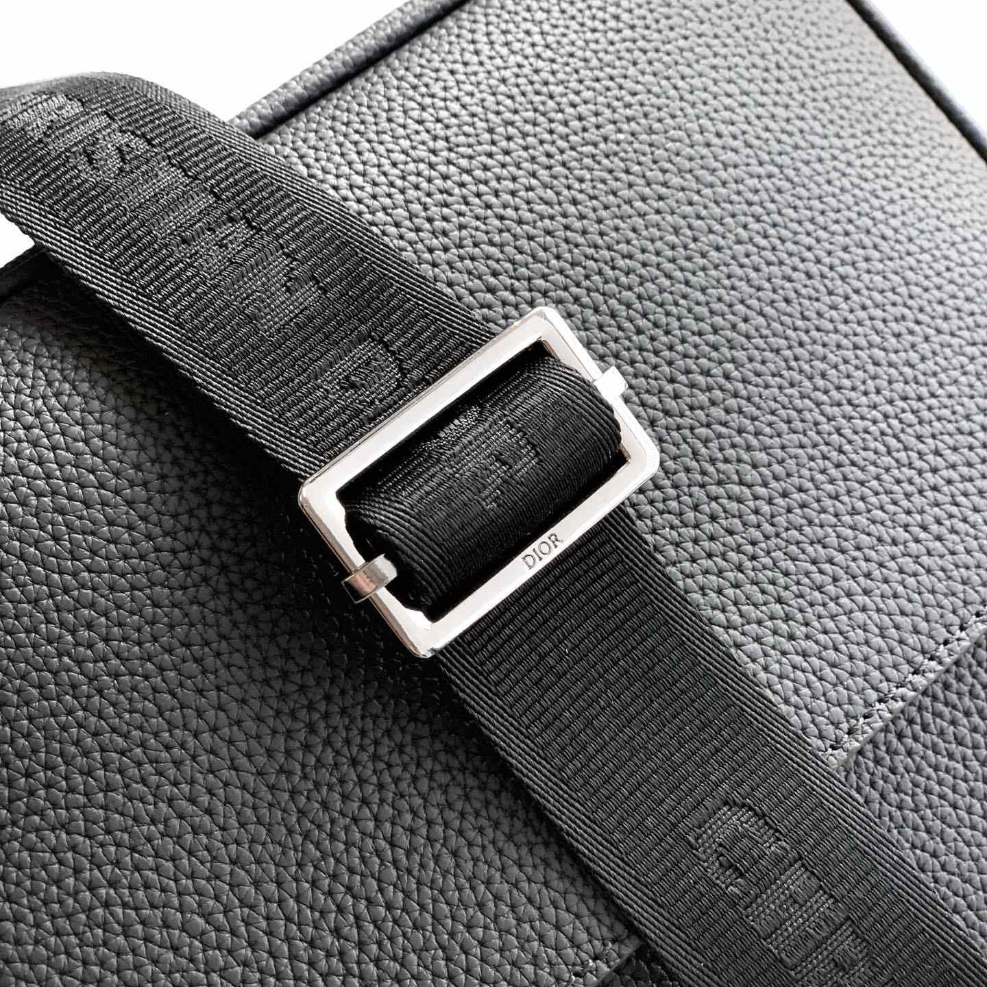 Dior And Kaws Mini Rider 2.0 Zipped Messenger Bag   - EUR FASHION