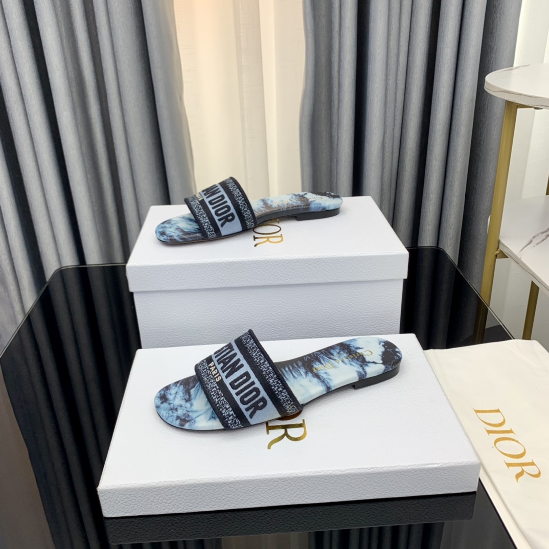 Dior Dway Slide  - EUR FASHION