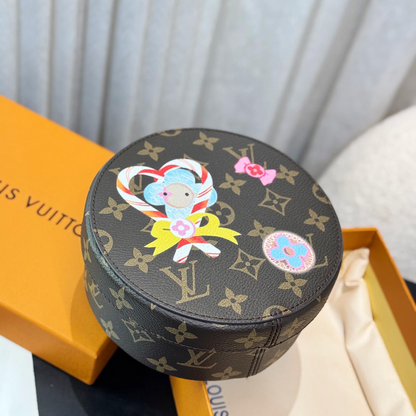 Louis Vuitton Vivienne Candy Box   GI1169 - EUR FASHION
