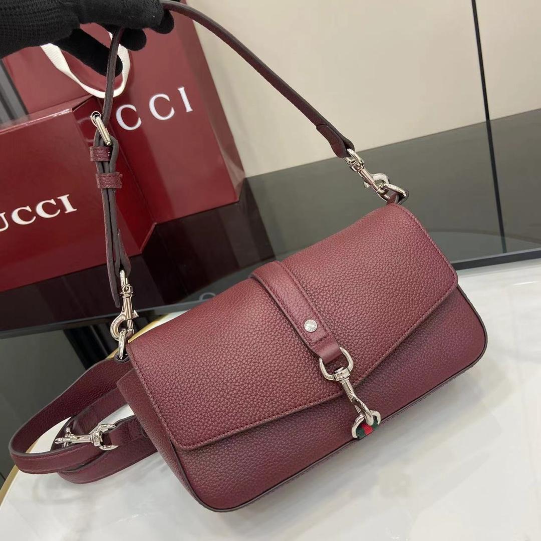 Gucci Small Crossbody Bag With Hook Closure - EUR FASHION