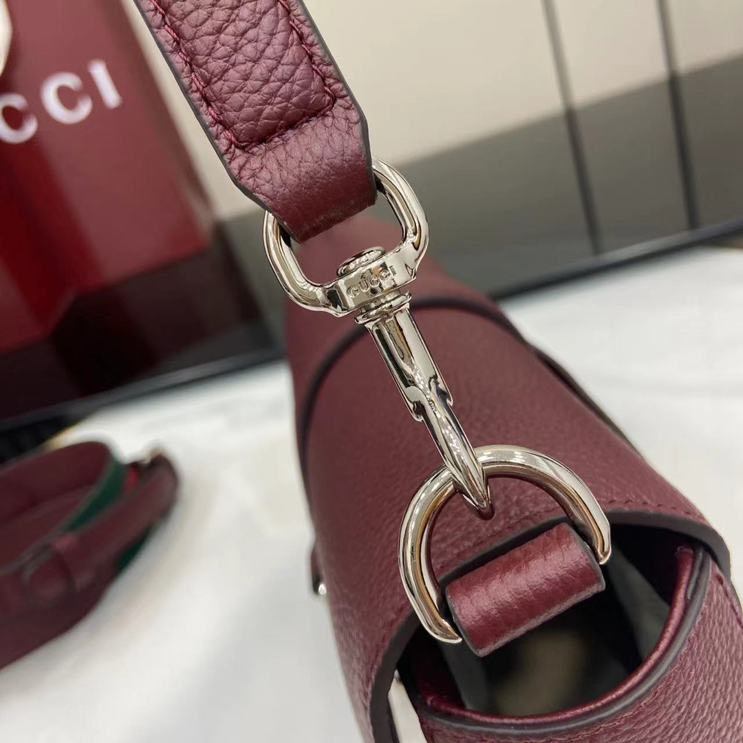 Gucci Small Crossbody Bag With Hook Closure - EUR FASHION