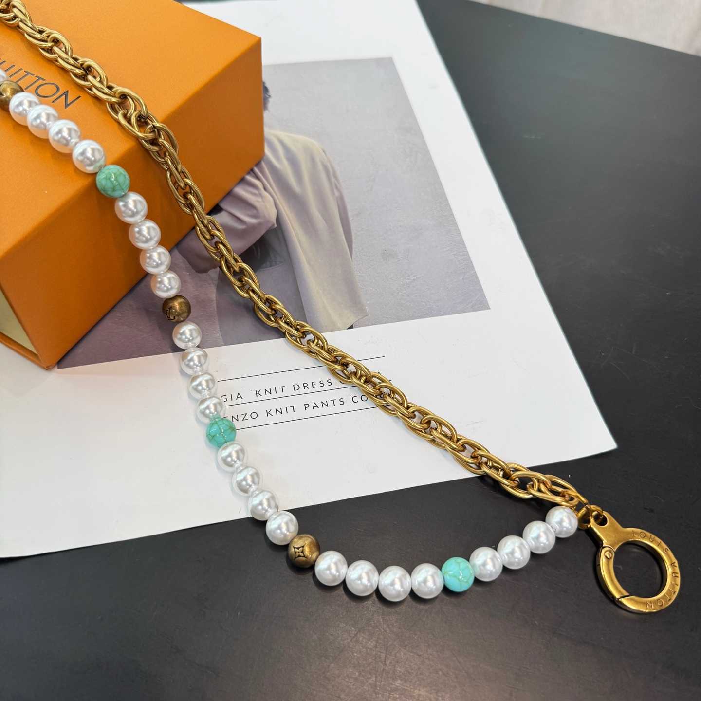 Louis Vuitton Pearls Chain Belt and Bag Charm   M02097 - EUR FASHION