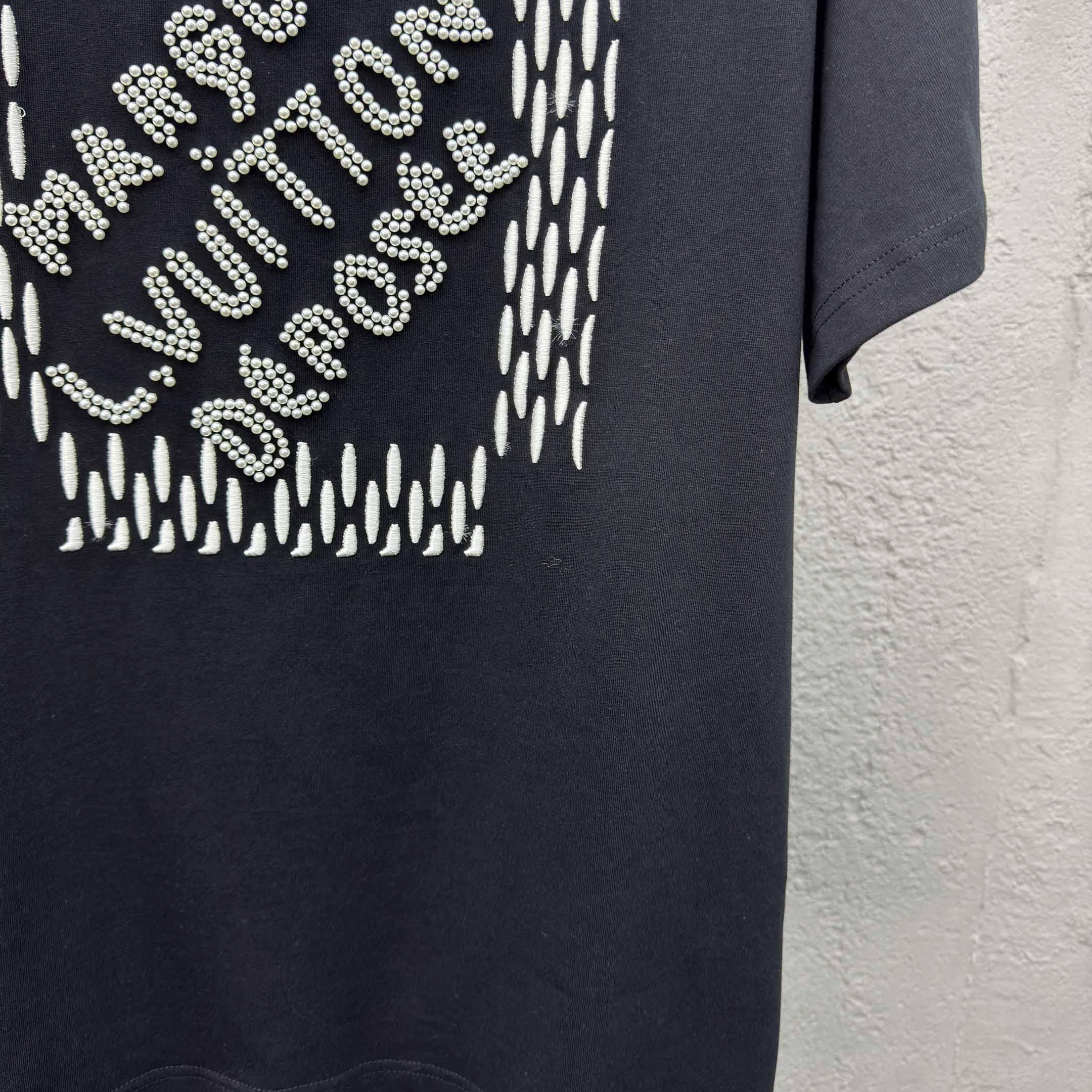Louis Vuitton Embroidered Signature Cotton T-Shirt  1AFVB5 - EUR FASHION