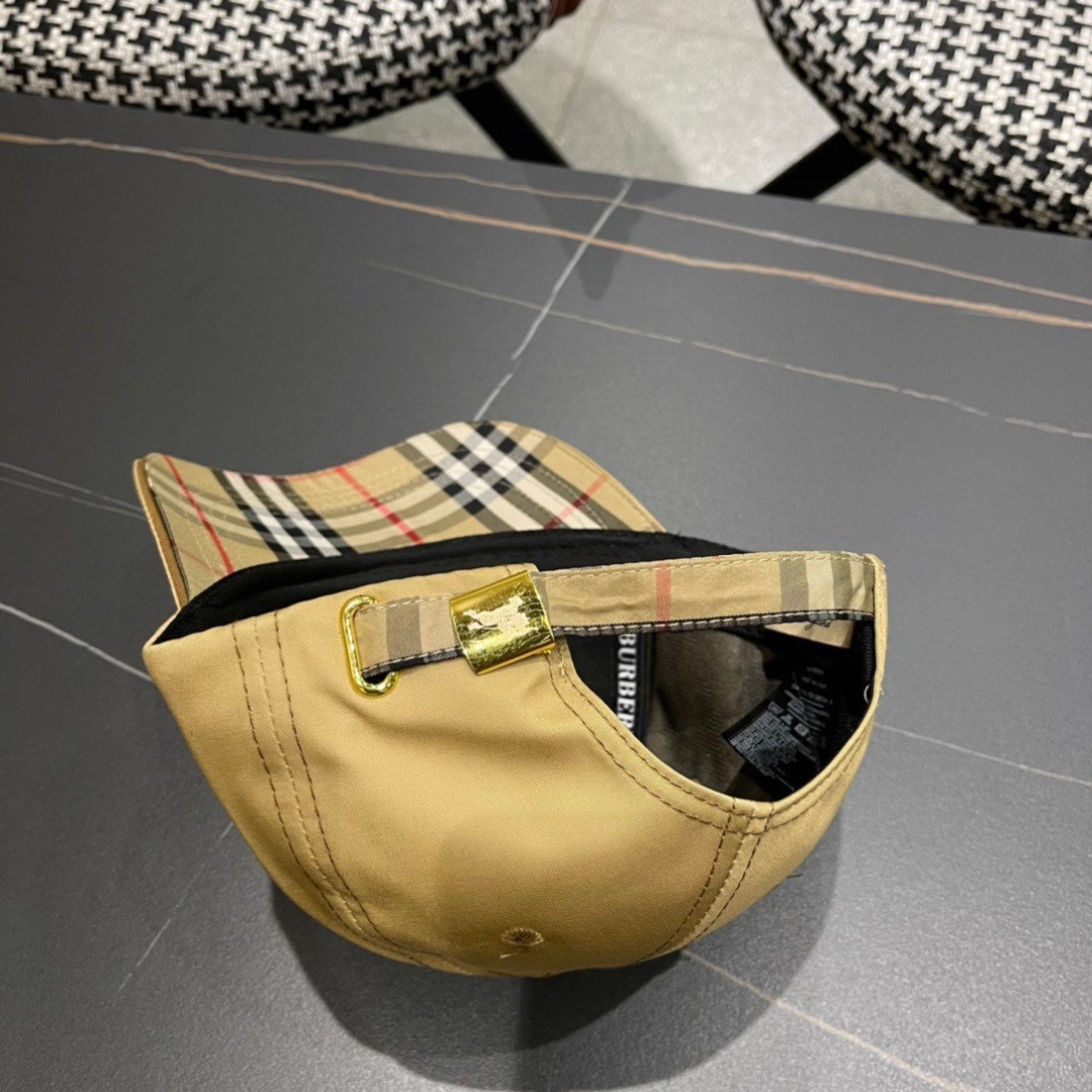 Burberry Baseball Cap - EUR FASHION