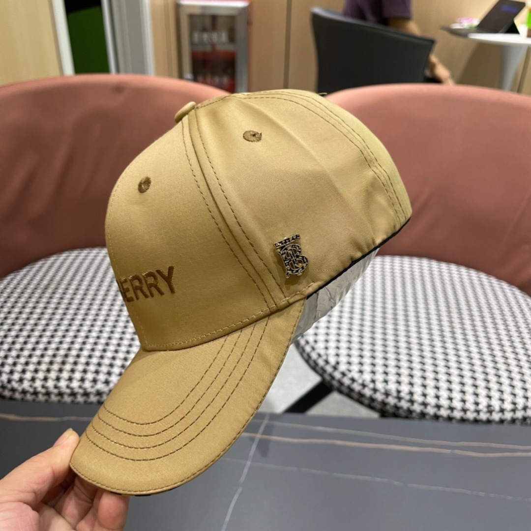 Burberry Baseball Cap - EUR FASHION