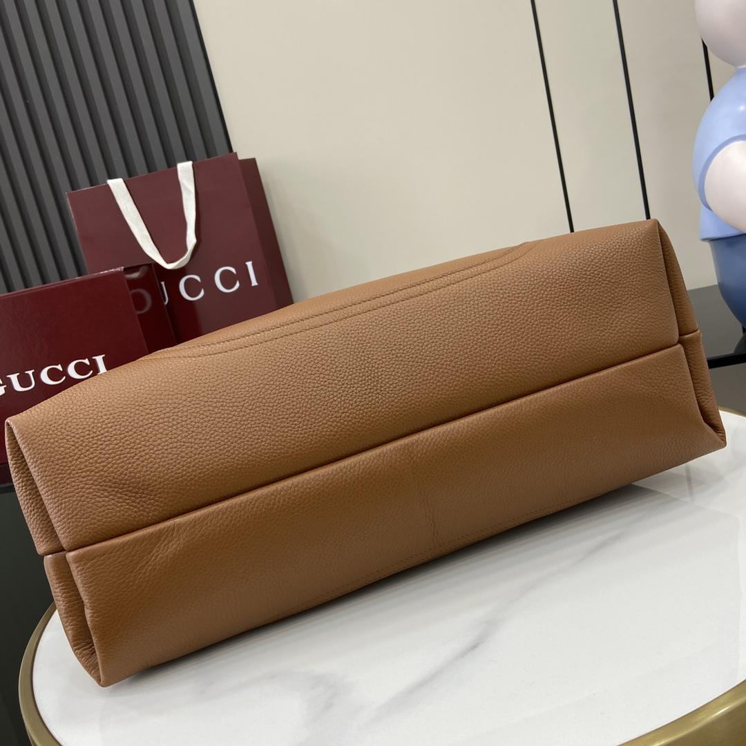 Gucci Softbit Maxi Shoulder Bag - EUR FASHION