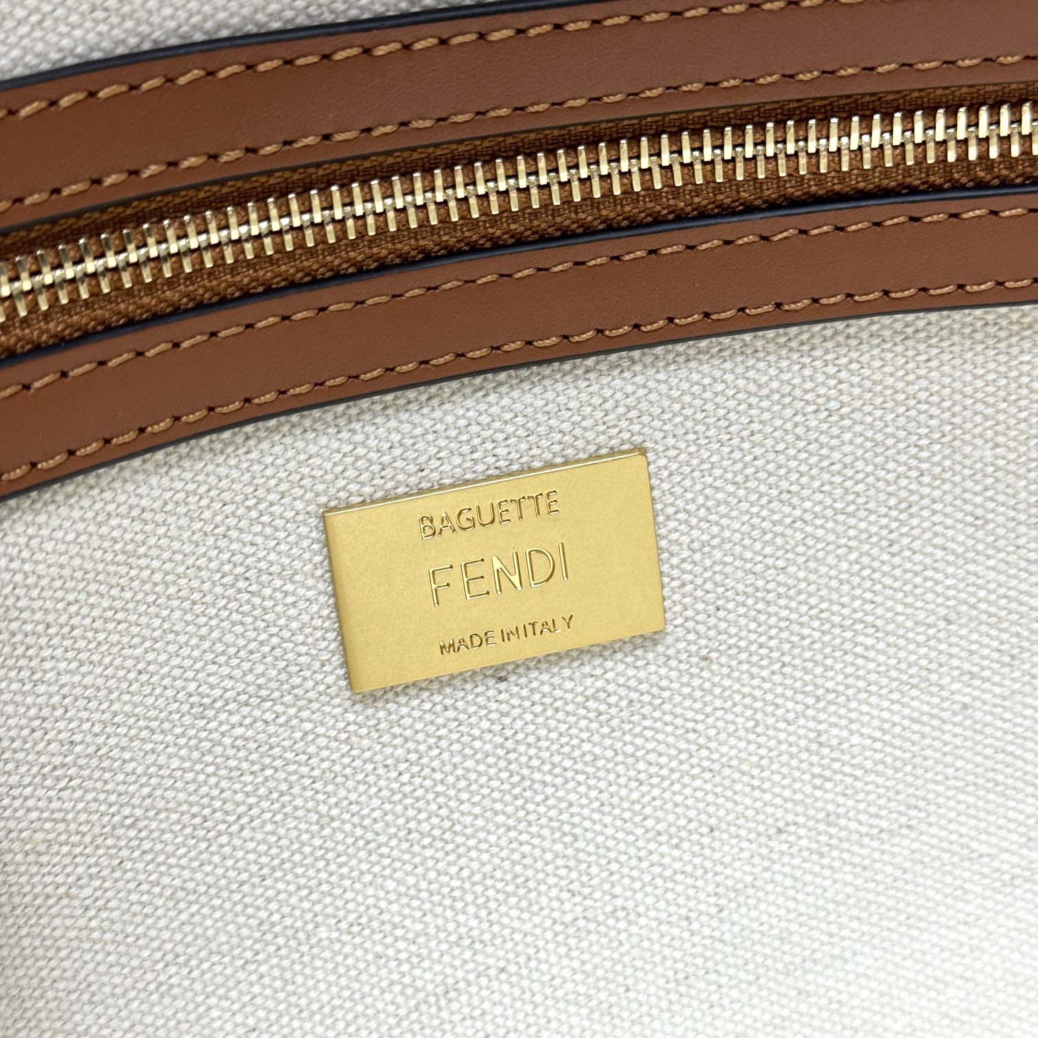 Fendi Baguette Mini  26x13x6cm - EUR FASHION