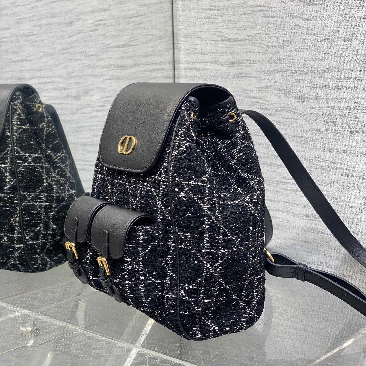 Dior Medium Dior Caro Backpack  - EUR FASHION