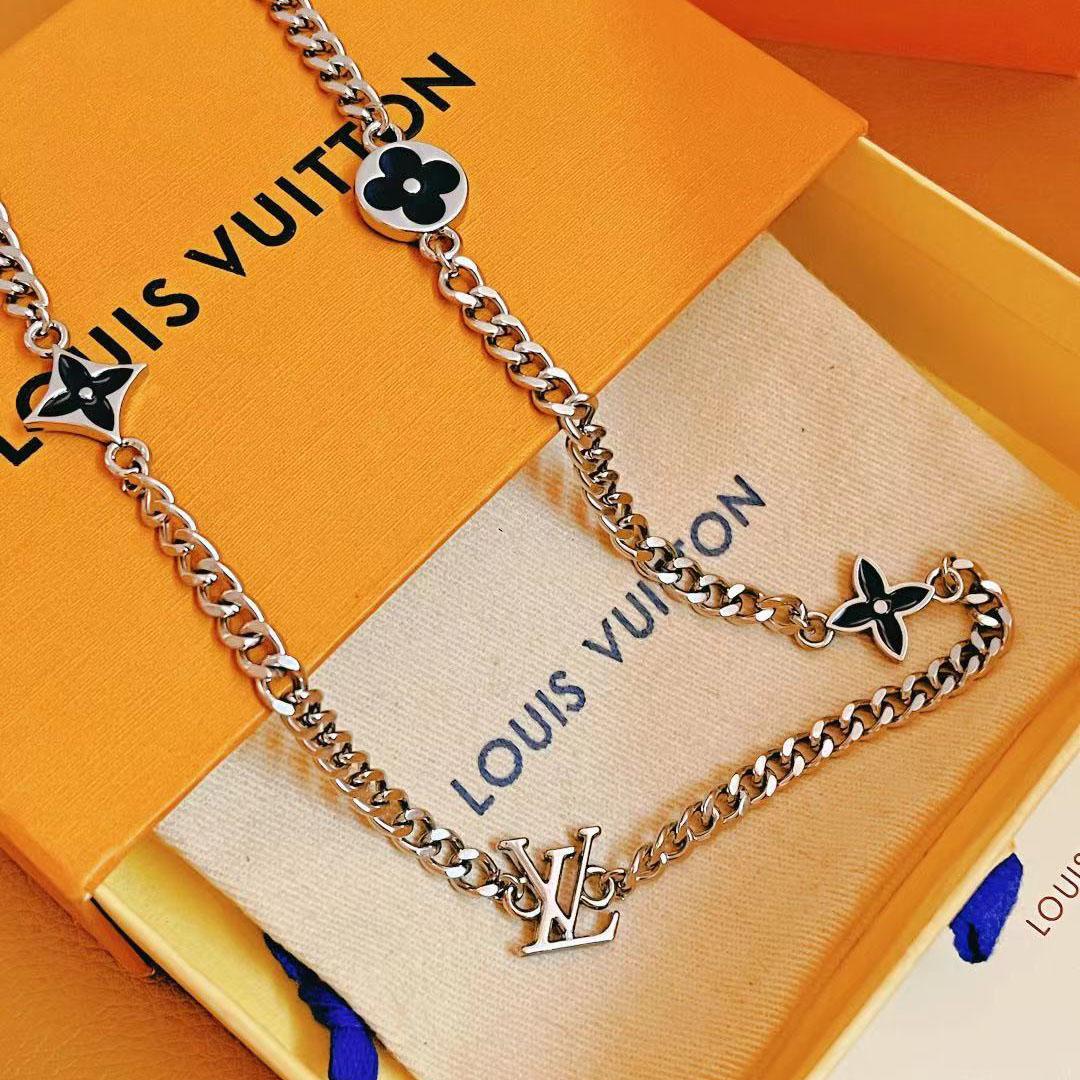 Louis Vuitton LV Spike Charms Necklace  M01717 - EUR FASHION