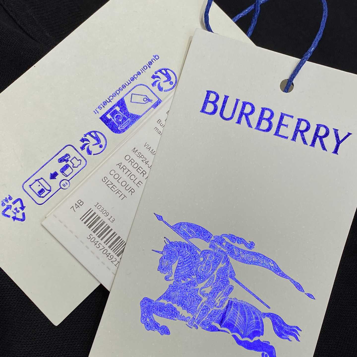 Burberry Knot Logo Cotton T-shirt   - EUR FASHION