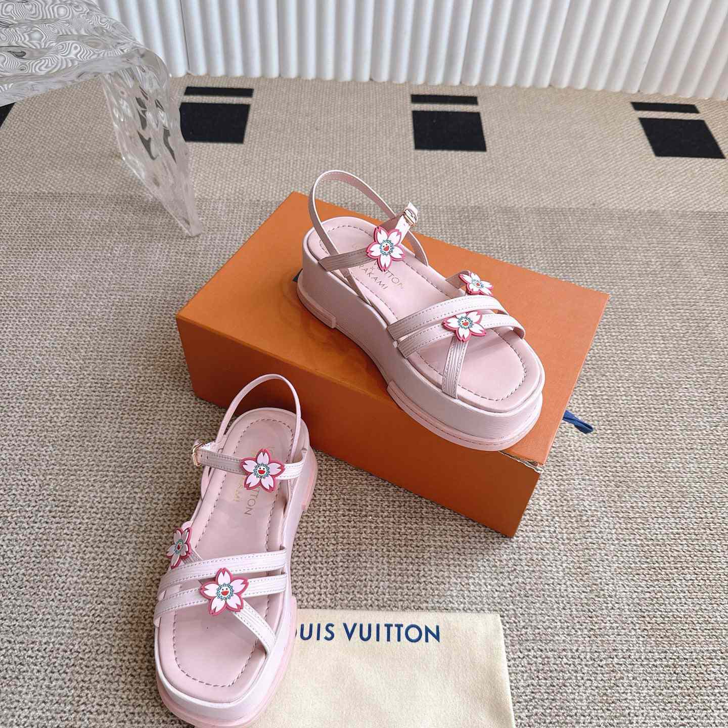 Louis Vuitton LV x TM Maya Platform Sandal  1AGWO2 - EUR FASHION