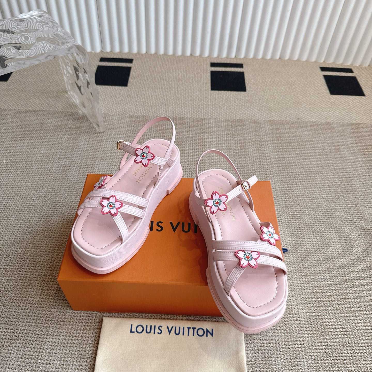 Louis Vuitton LV x TM Maya Platform Sandal  1AGWO2 - EUR FASHION