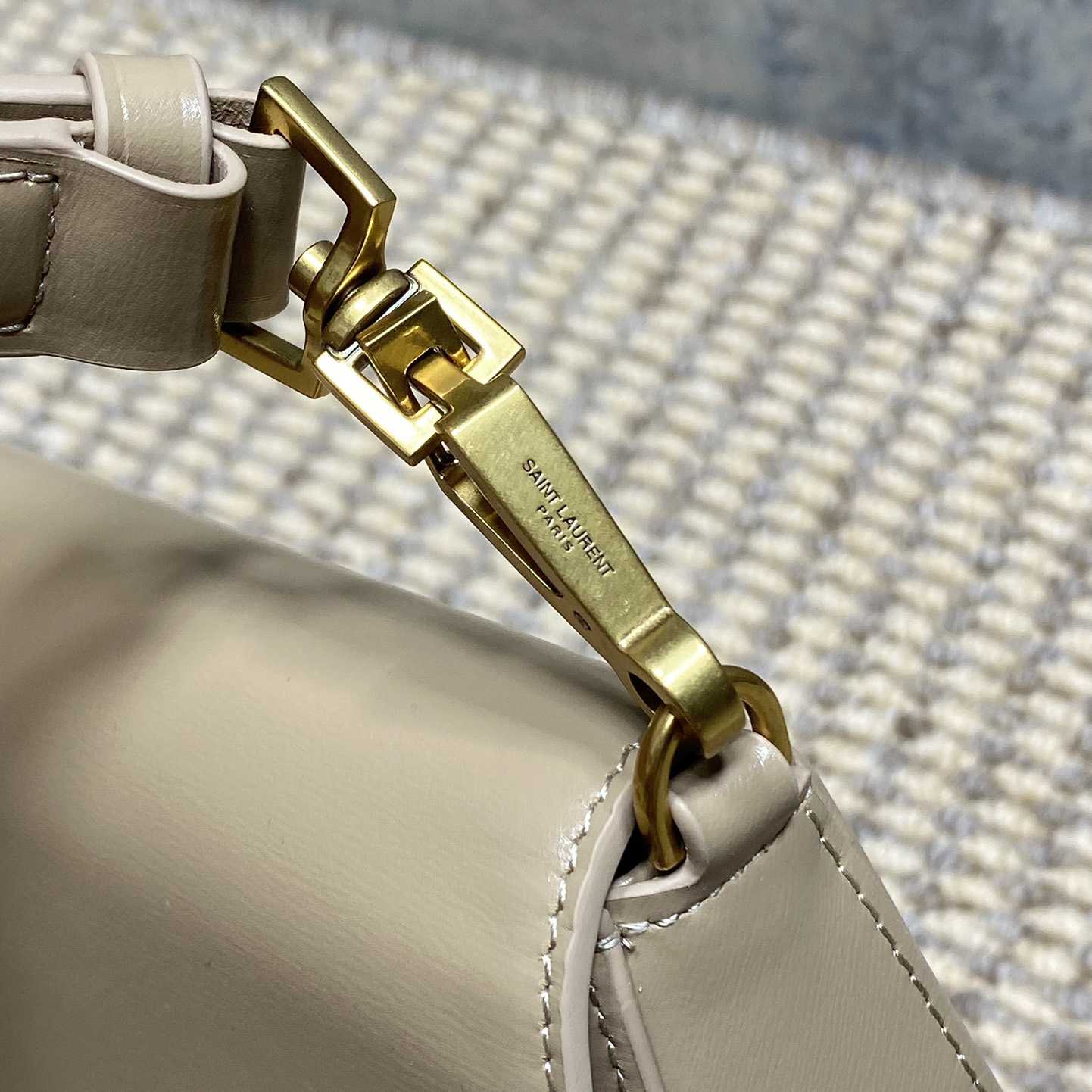 Saint Laurent Voltaire Top Handle In Box Saint Laurent - EUR FASHION