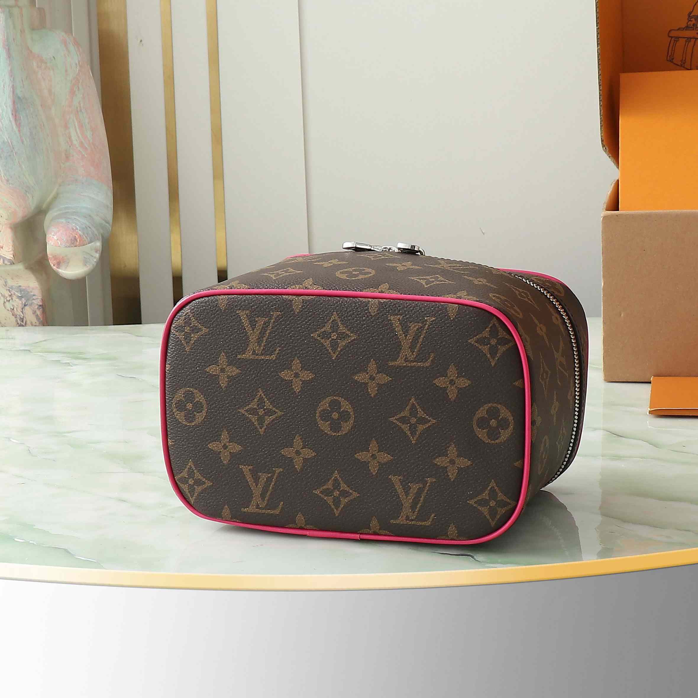 Louis Vuitton Nice Mini  M12650 - EUR FASHION