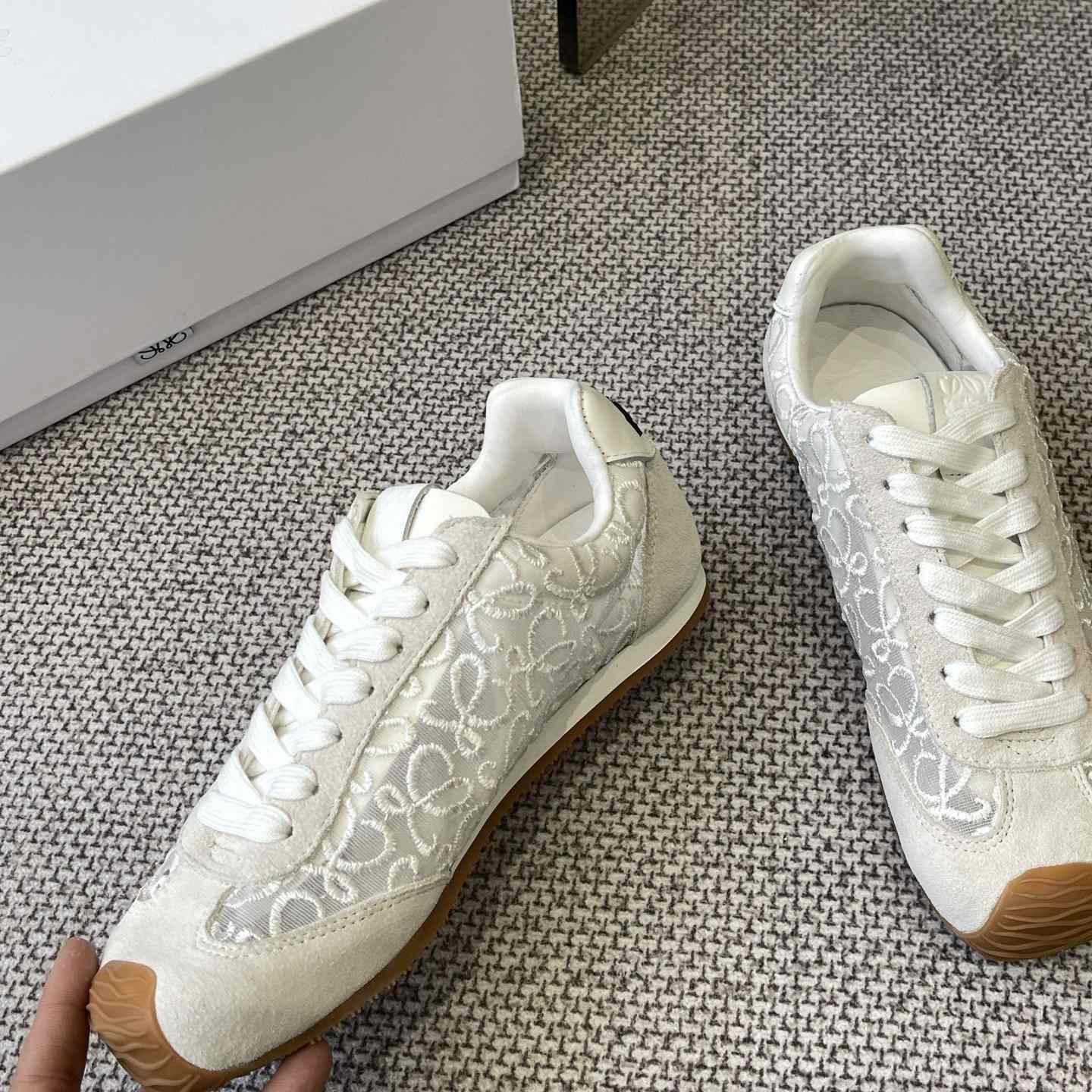 Loewe Runner  - EUR FASHION