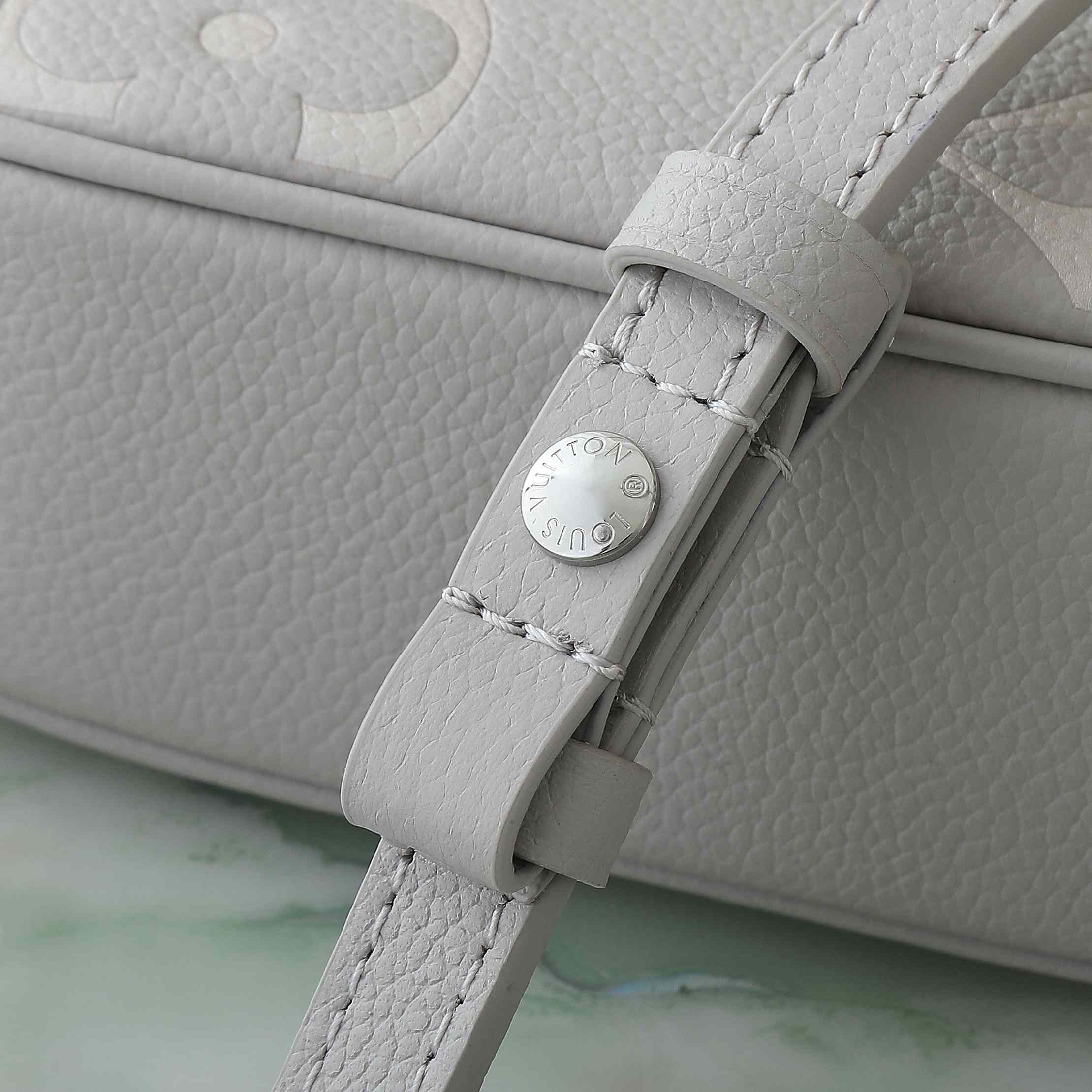 Louis Vuitton Wallet on Chain Ivy    M14225 - EUR FASHION
