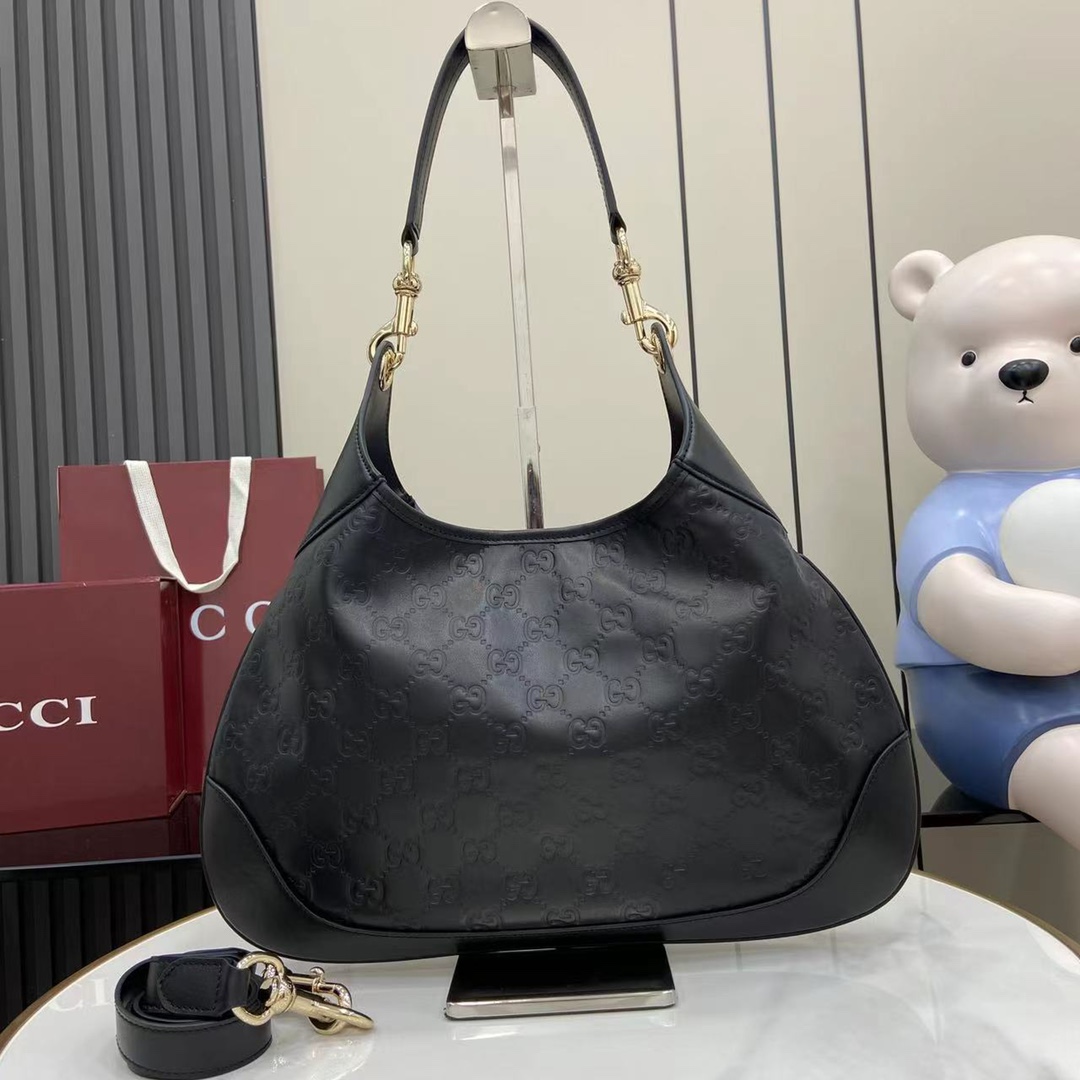 Gucci B Medium Shoulder Bag - EUR FASHION